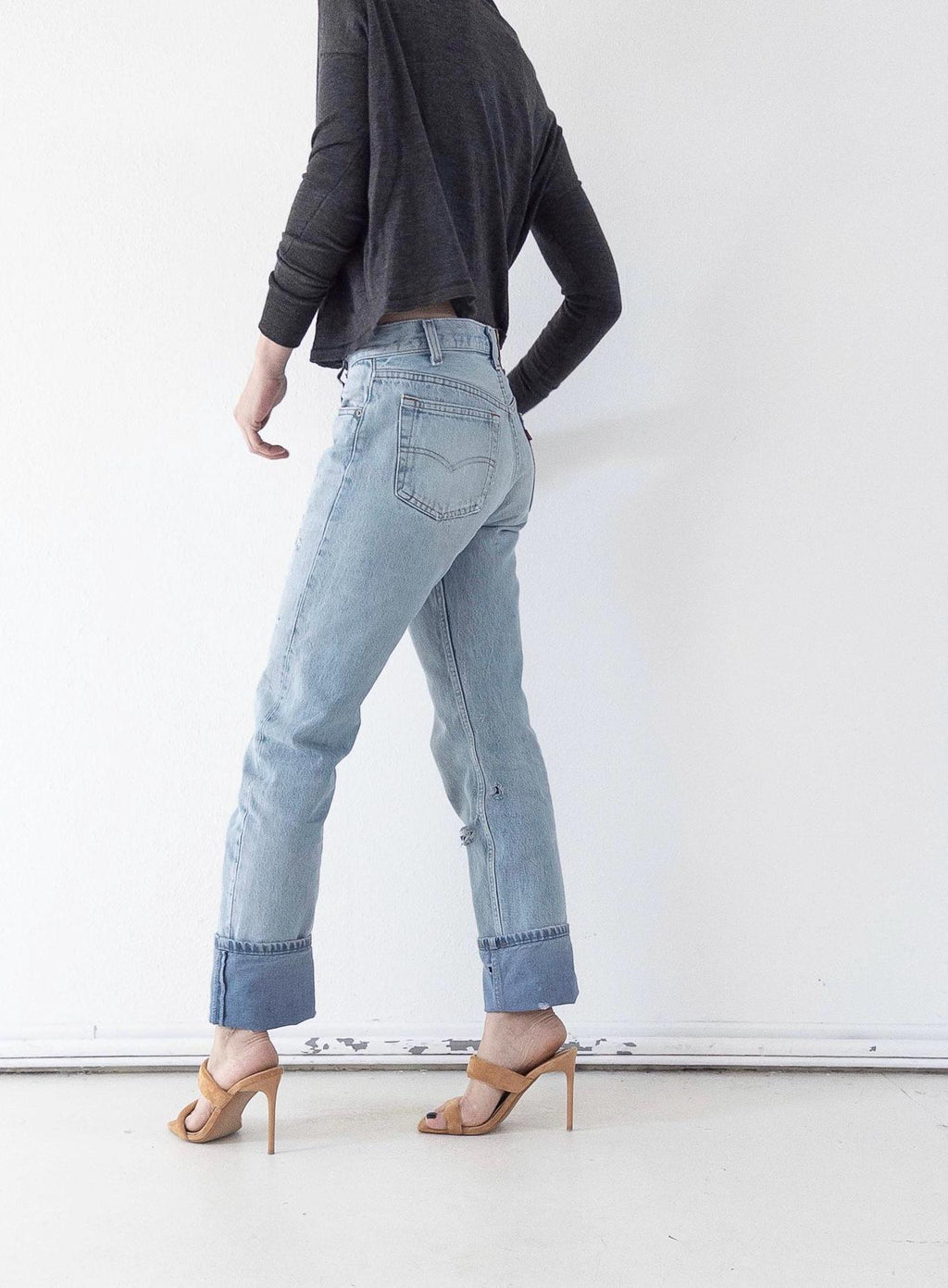 Vintage Levis 501 W28 L35 80s Denim Made in USA Distressed Faded Light Blue Jeans 1987