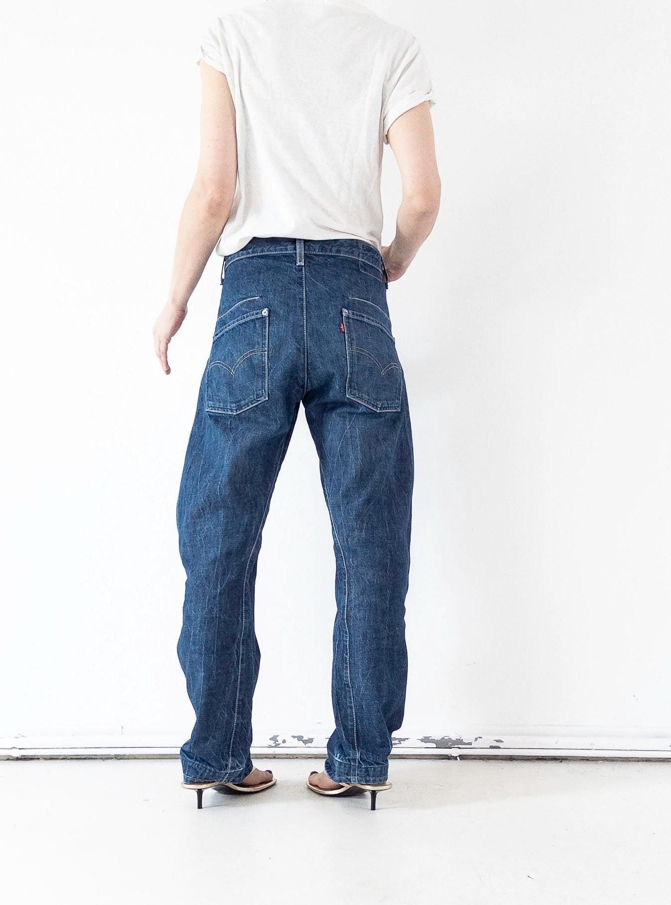 Levis Engineered Jeans W31 W34 Y2K Vintage Dark Blue Wash Button Fly Denim Made in Poland 2000