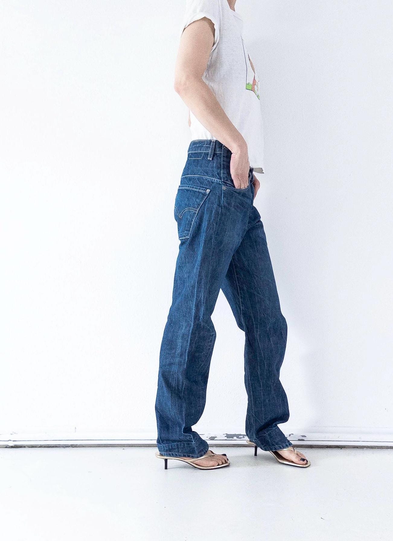 Levis Engineered Jeans W31 W34 Y2K Vintage Dark Blue Wash Button Fly Denim Made in Poland 2000