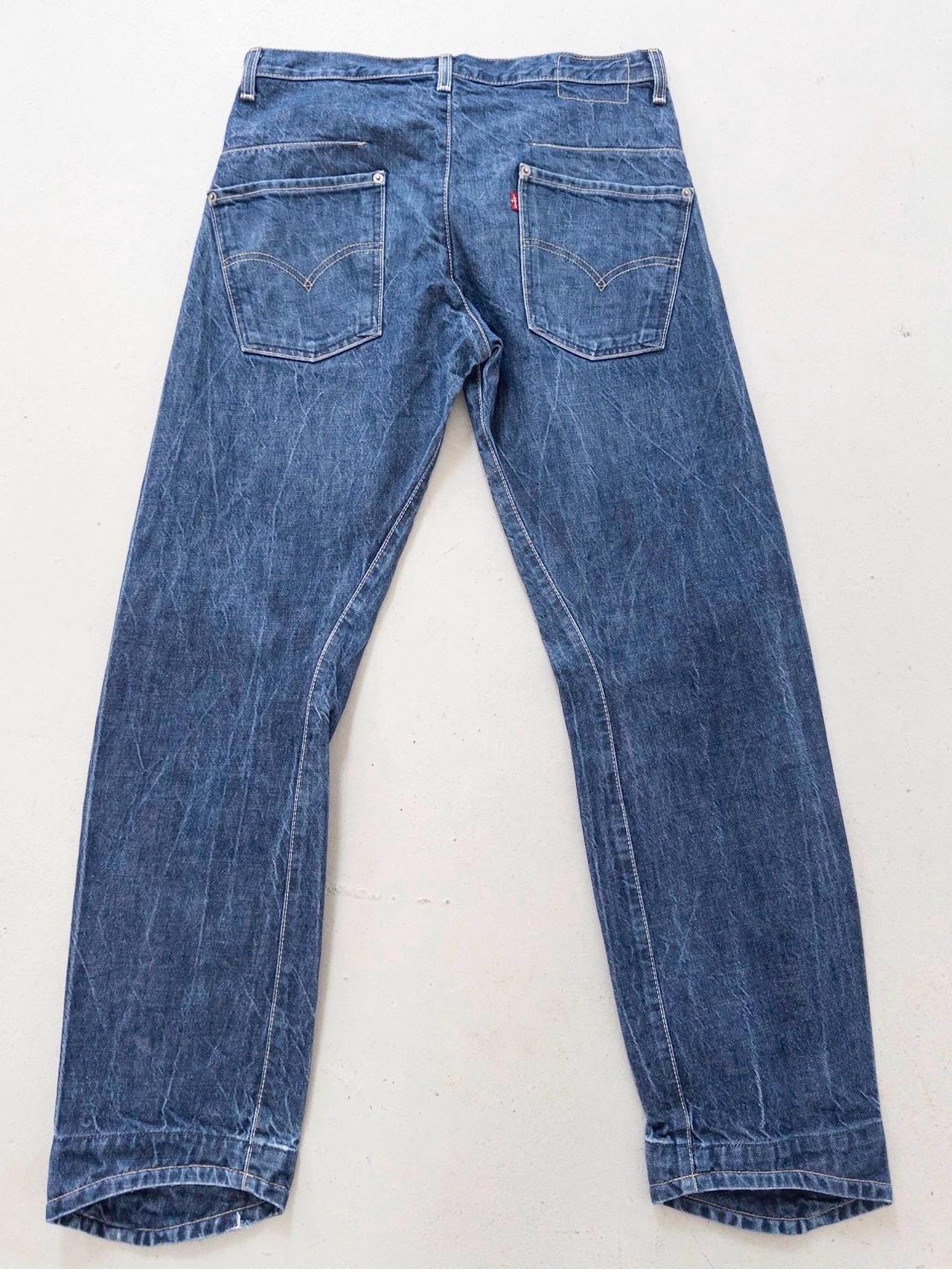 Levis Engineered Jeans W31 W34 Y2K Vintage Dark Blue Wash Button Fly Denim Made in Poland 2000