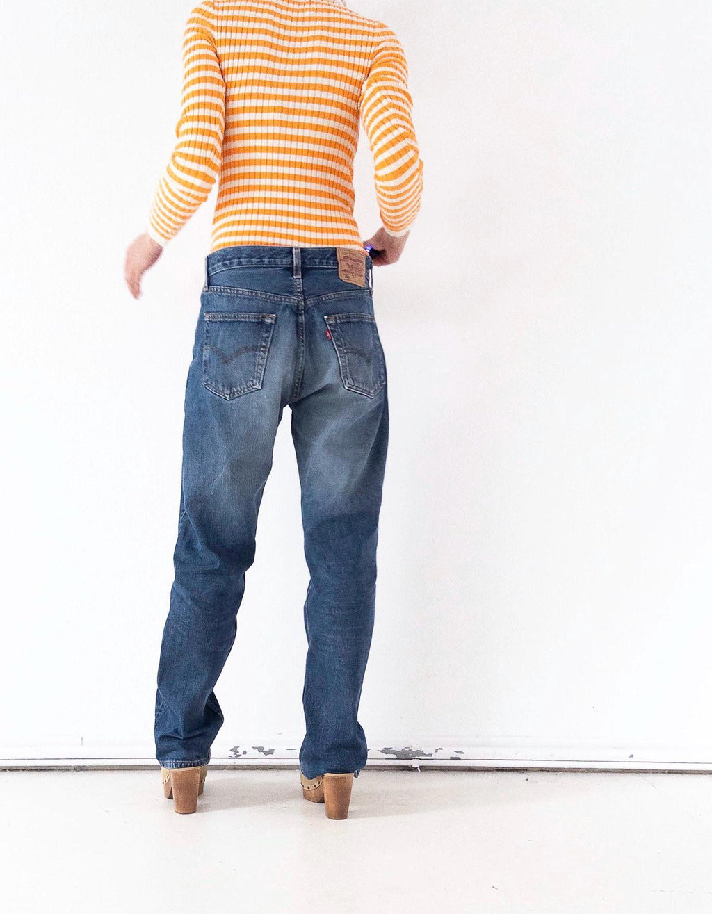 Levis 501 Jeans W31 W32 L34 90s Vintage Made in Poland Faded Dark Wash Denim 1997