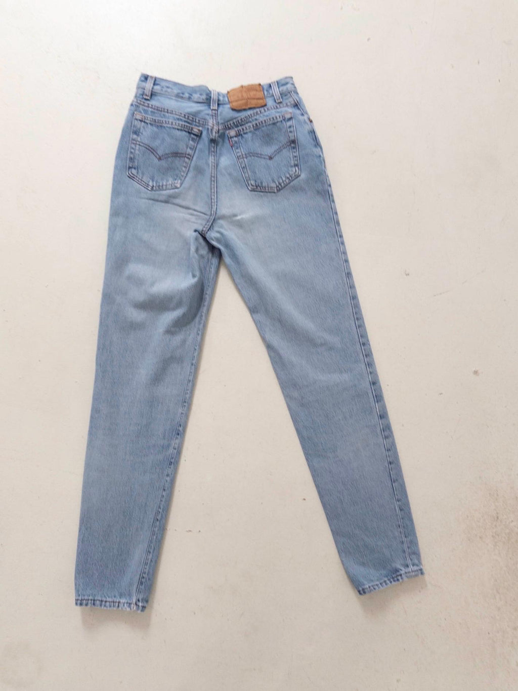 Levis 501 Jeans W26 L35 90s Vintage Light Blue Distressed 17501 Denim High Waist Made in USA 1992