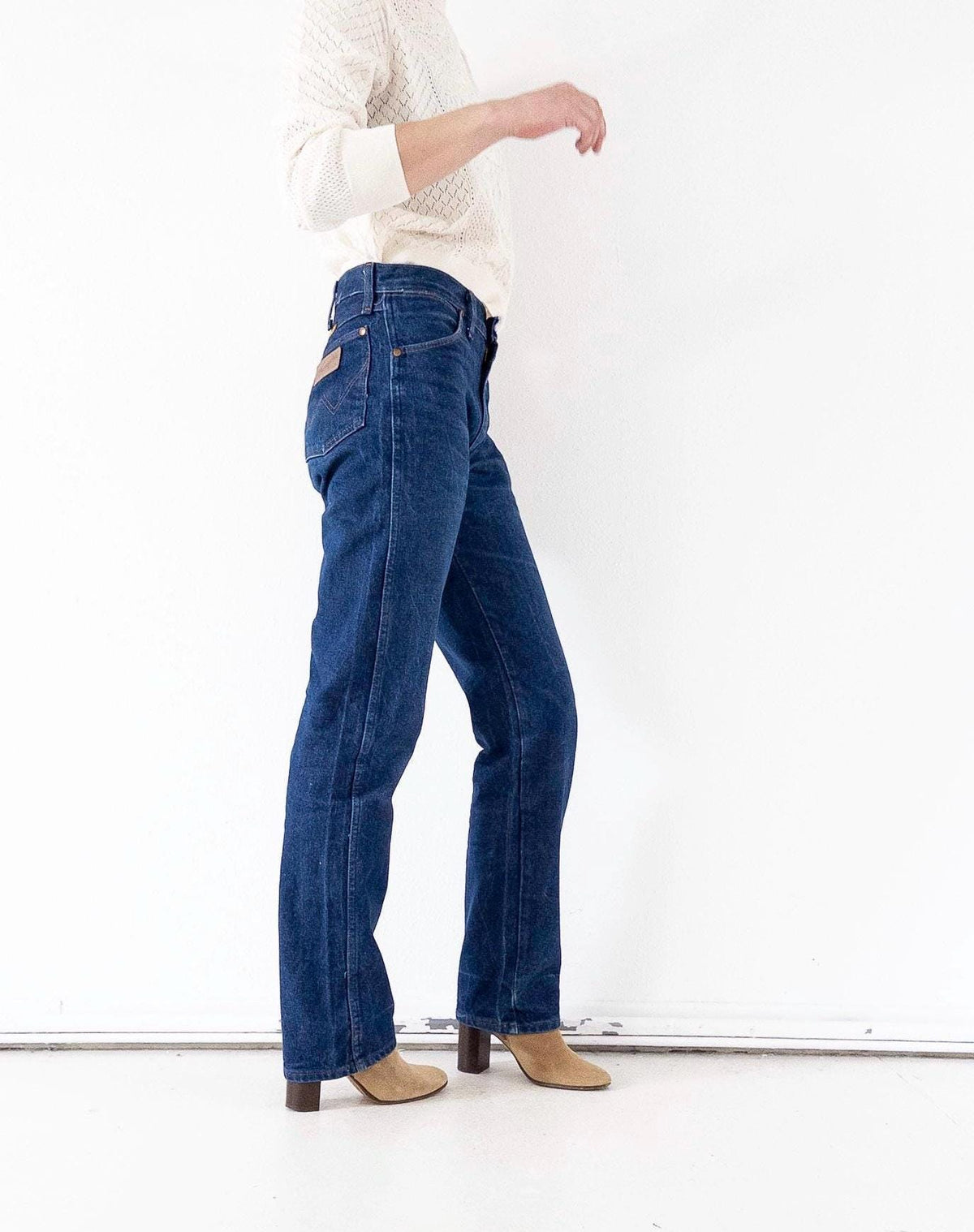 Wrangler Cigarette Jeans W28 W29 L34 80s Vintage Faded Dark Blue Straight Leg Denim Made in USA