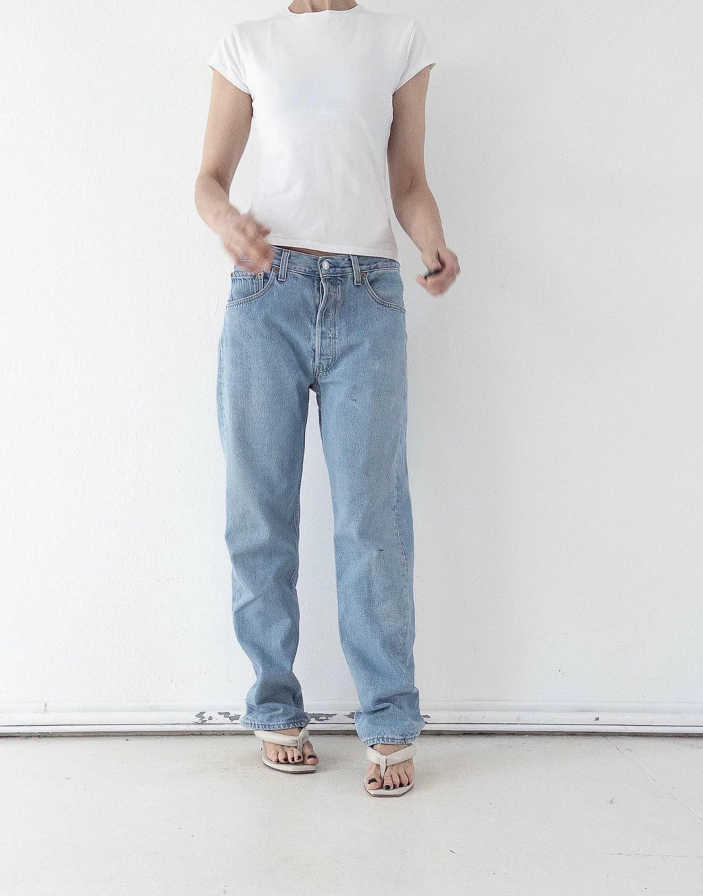 Vintage Levis 501 | W31/32 L33 | Made in USA 1997 | Paint Splattered Denim | 90s Boyfriend Jeans
