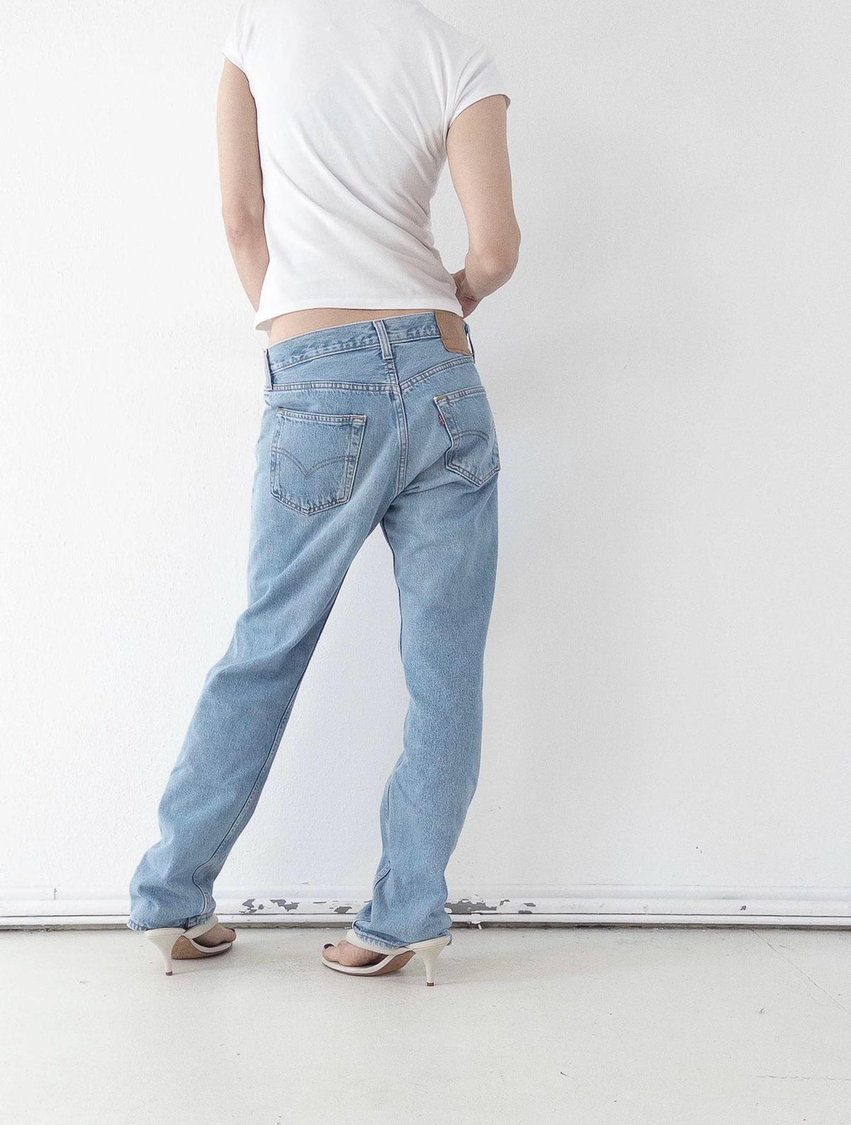 Vintage Levis 501 | W31/32 L33 | Made in USA 1997 | Paint Splattered Denim | 90s Boyfriend Jeans