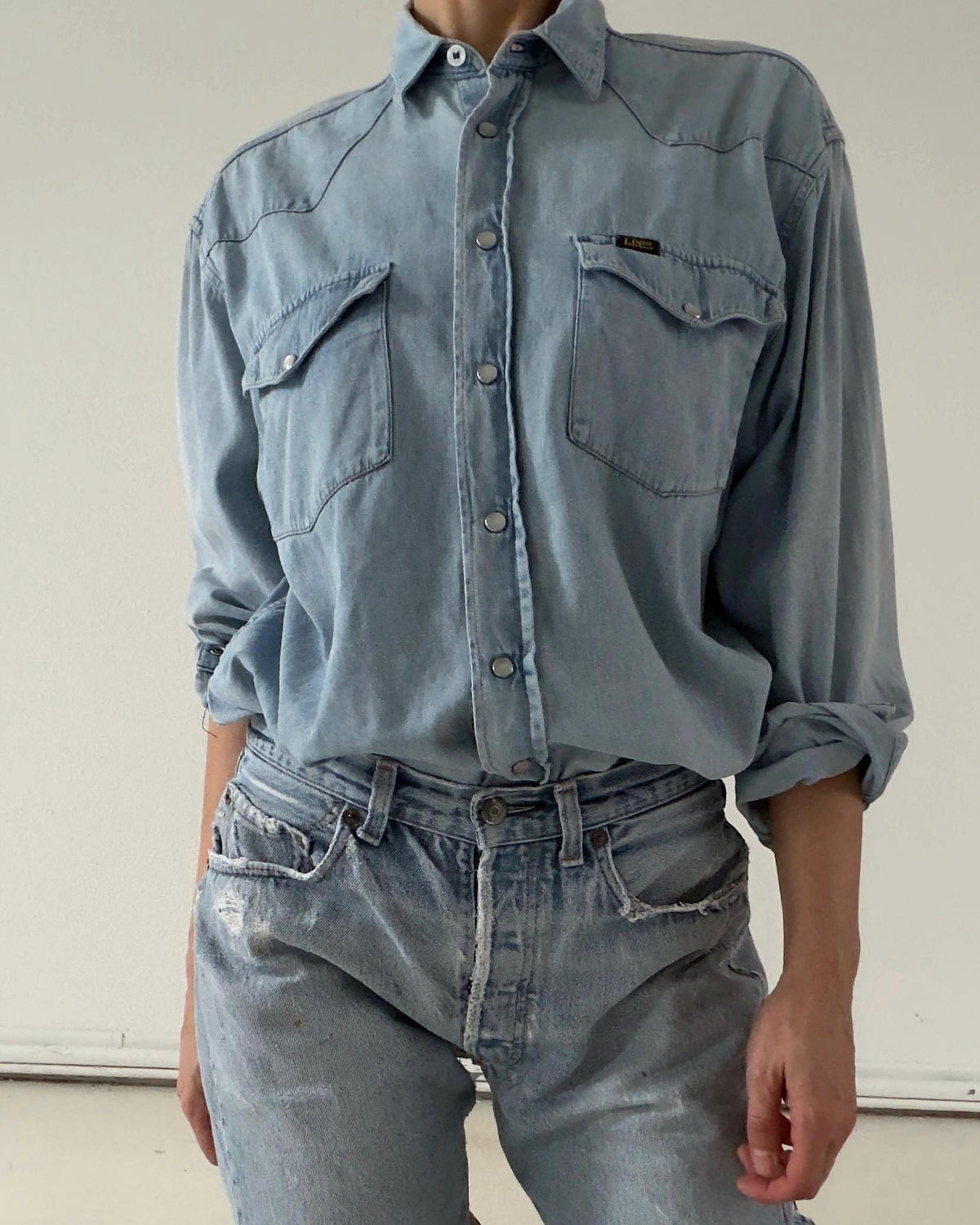 Lee Jeanshemd L 90s Vintage Faded Light Blue Denim Shirt