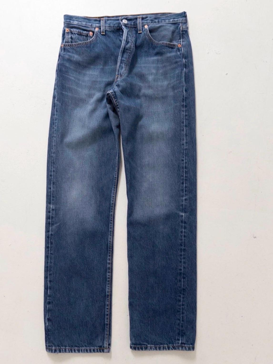 Levis 501 Jeans W31 W32 L34 90s Vintage Made in Poland Faded Dark Wash Denim 1997