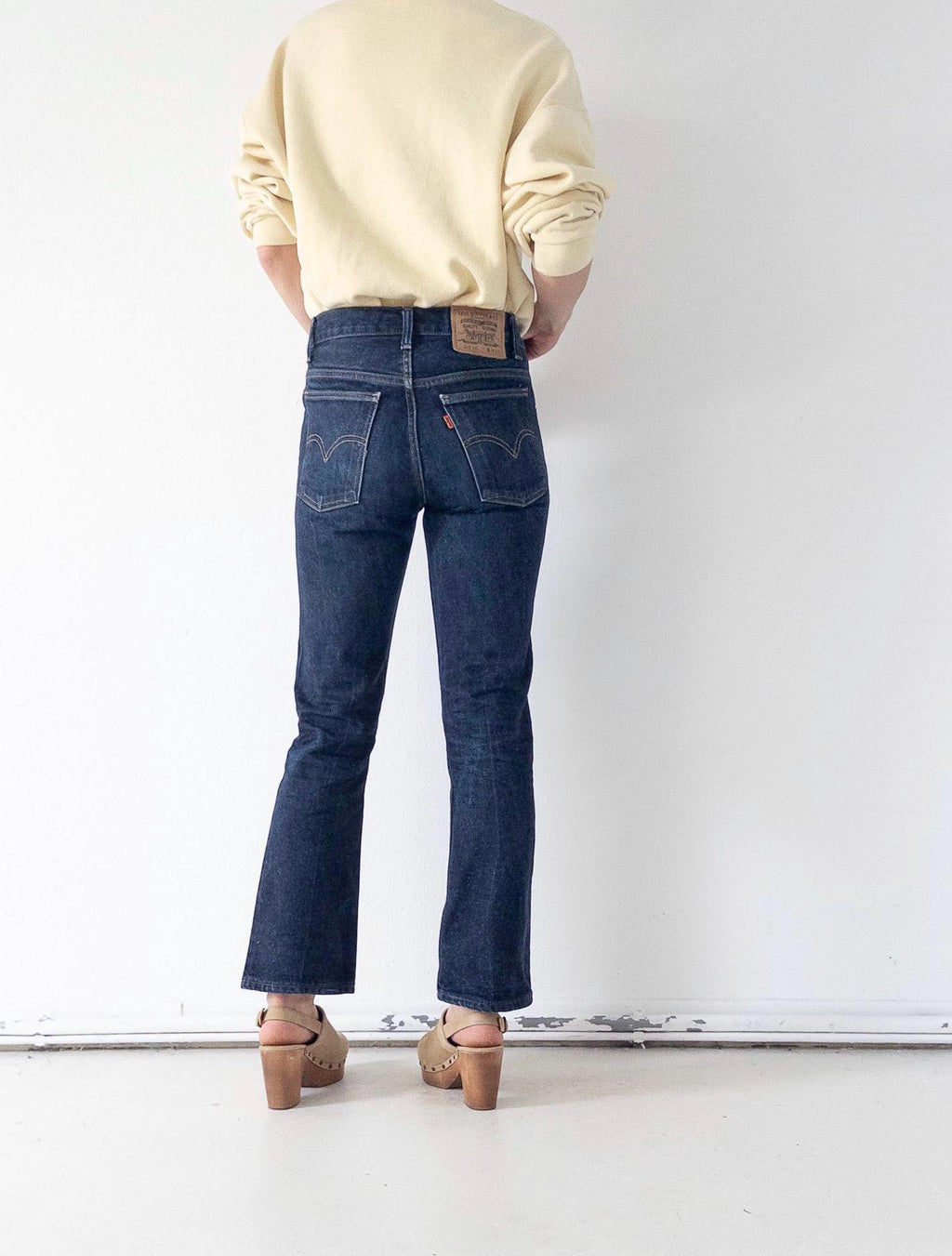 Levis 646 W27 L32 Bell Bottoms 90s Vintage Orange Tab Flared Denim Dark Wash Boot Cut Made in UK 1997