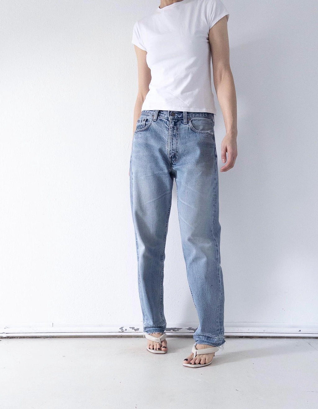 Levis 504 Jeans W30 L33 80s Vintage Faded Mid to Light Wash High Waist Relaxed Fit Loose Denim 1989