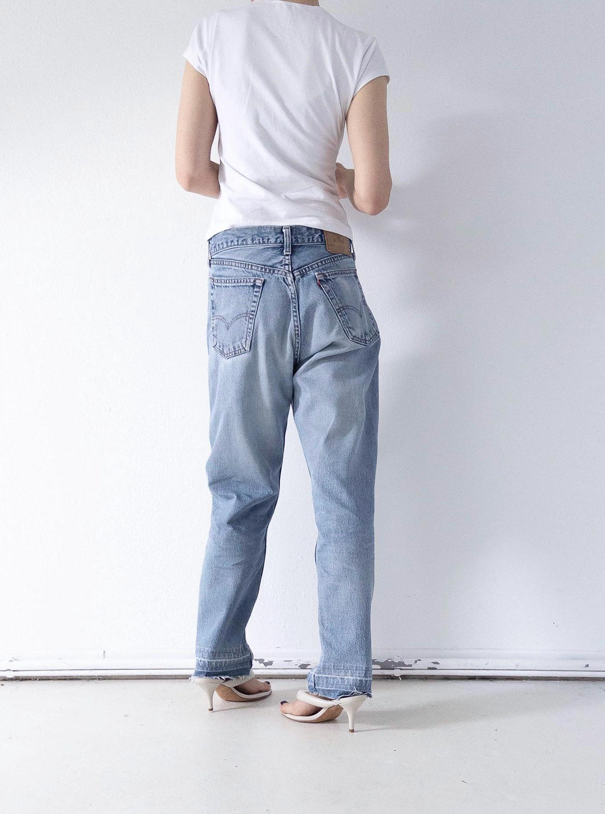 Levis 504 Jeans W30 L33 80s Vintage Faded Mid to Light Wash High Waist Relaxed Fit Loose Denim 1989