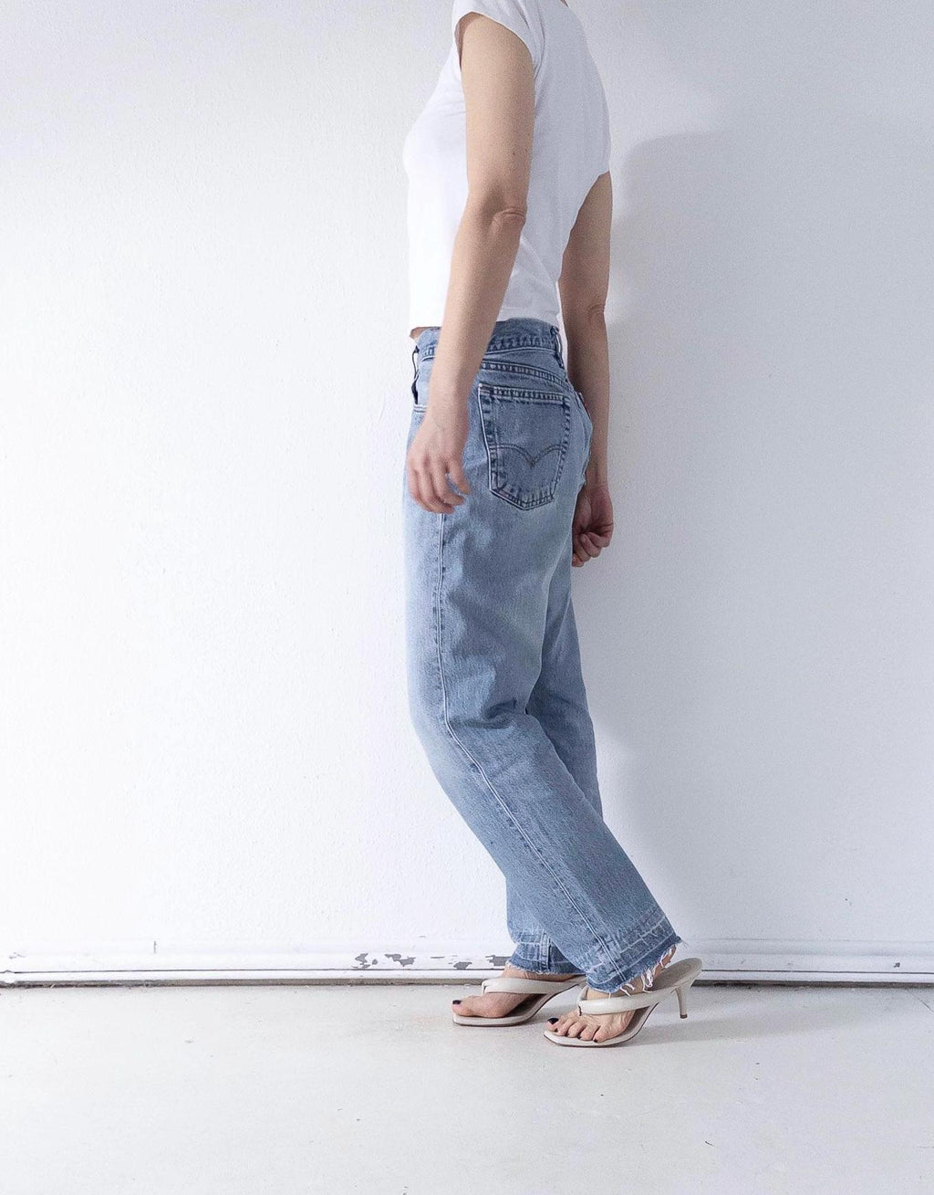 Levis 504 Jeans W30 L33 80s Vintage Faded Mid to Light Wash High Waist Relaxed Fit Loose Denim 1989