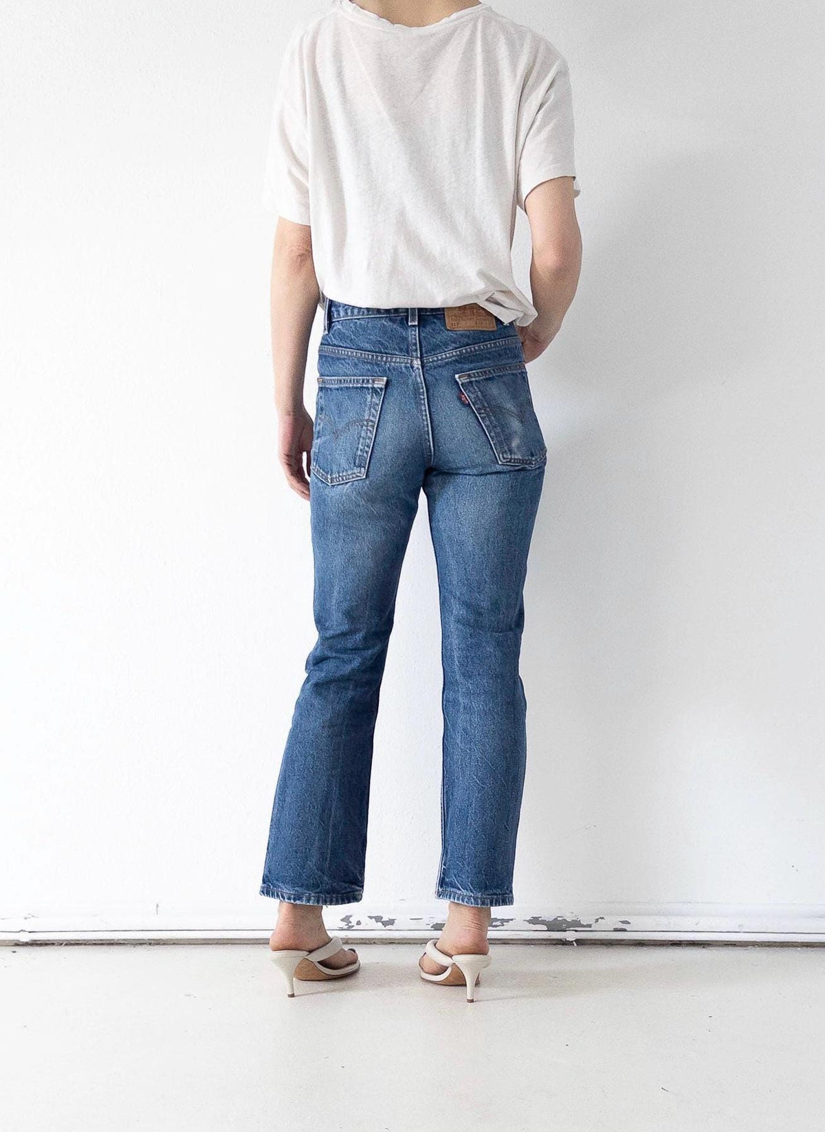 Levis 517 Flared Jeans W27-28 L30 00s Vintage Faded Dark Blue Boot Cut Denim 2001