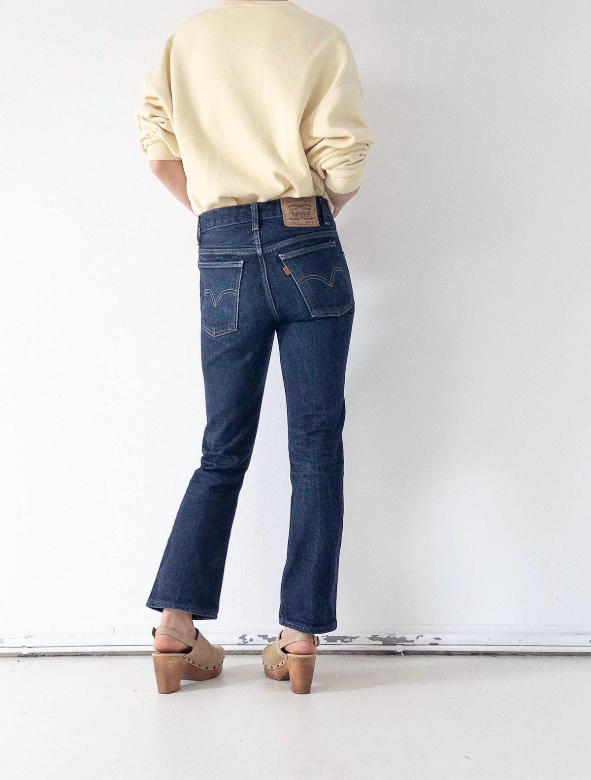 Levis 646 W27 L32 Bell Bottoms 90s Vintage Orange Tab Flared Denim Dark Wash Boot Cut Made in UK 1997