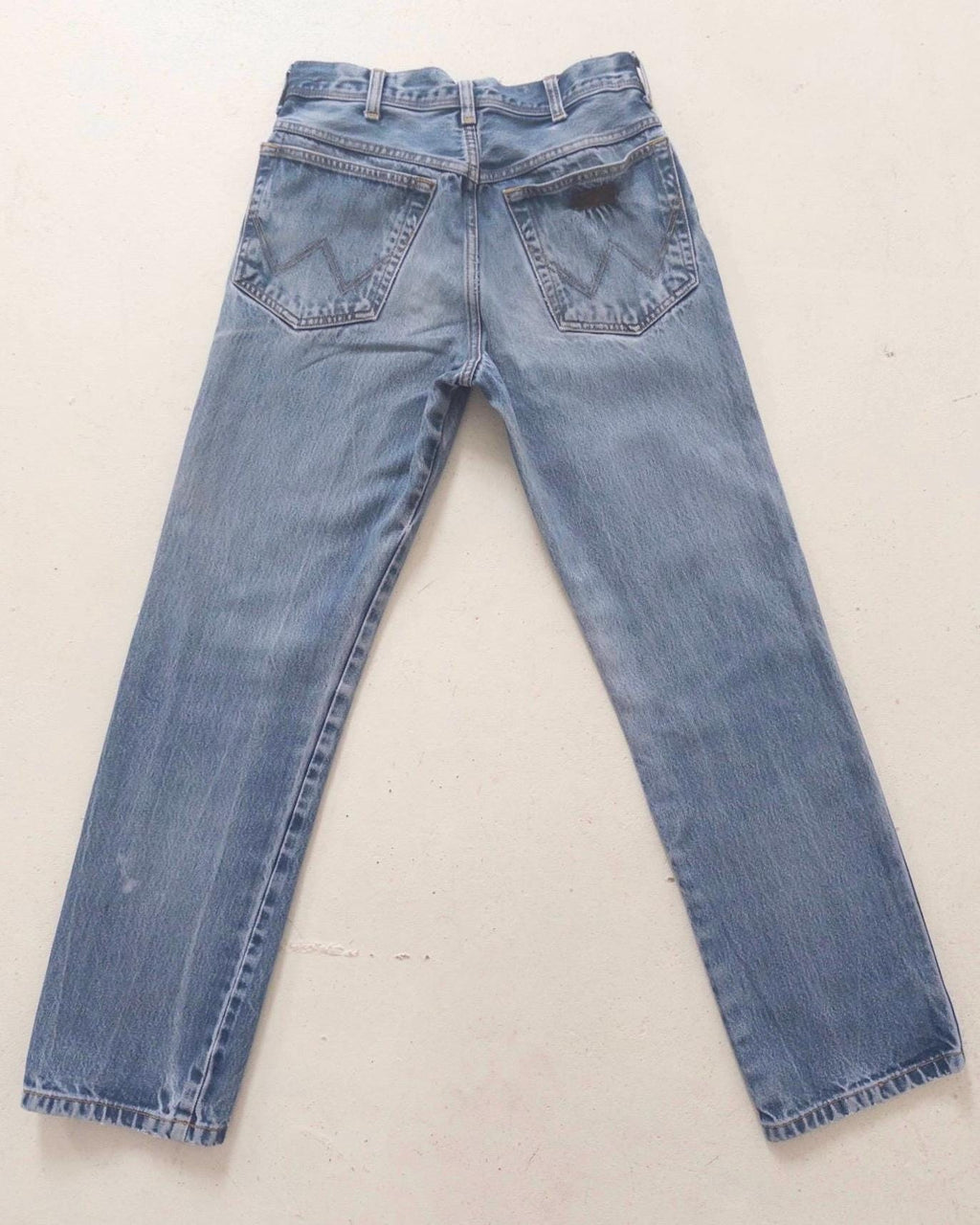 Wrangler Slim Jeans W27 L30 90s Vintage Distressed Faded Light to Mid Blue Straight Leg Denim