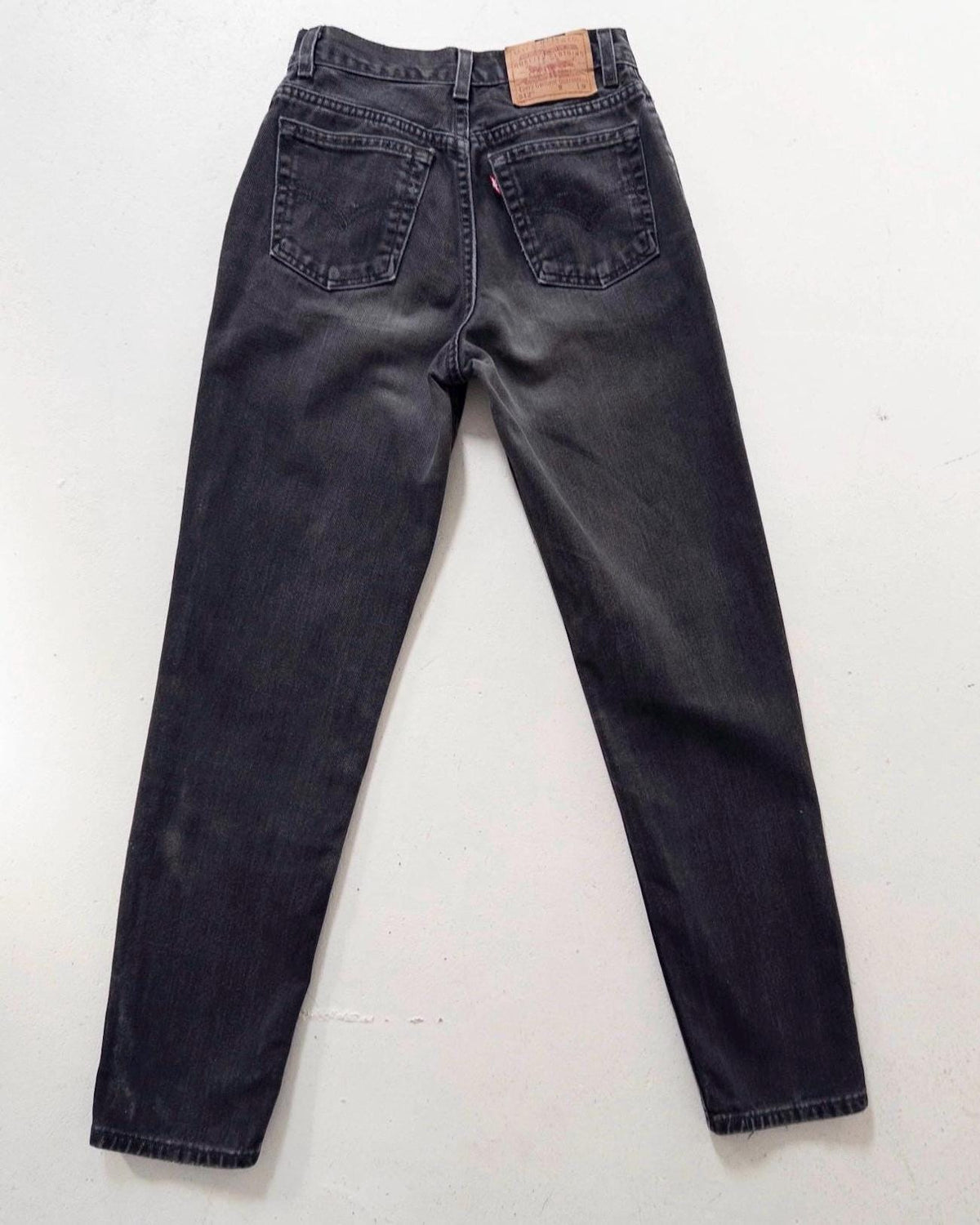 Levis 512 W25 L32 90s Vintage Made in USA Faded Black Slim Denim