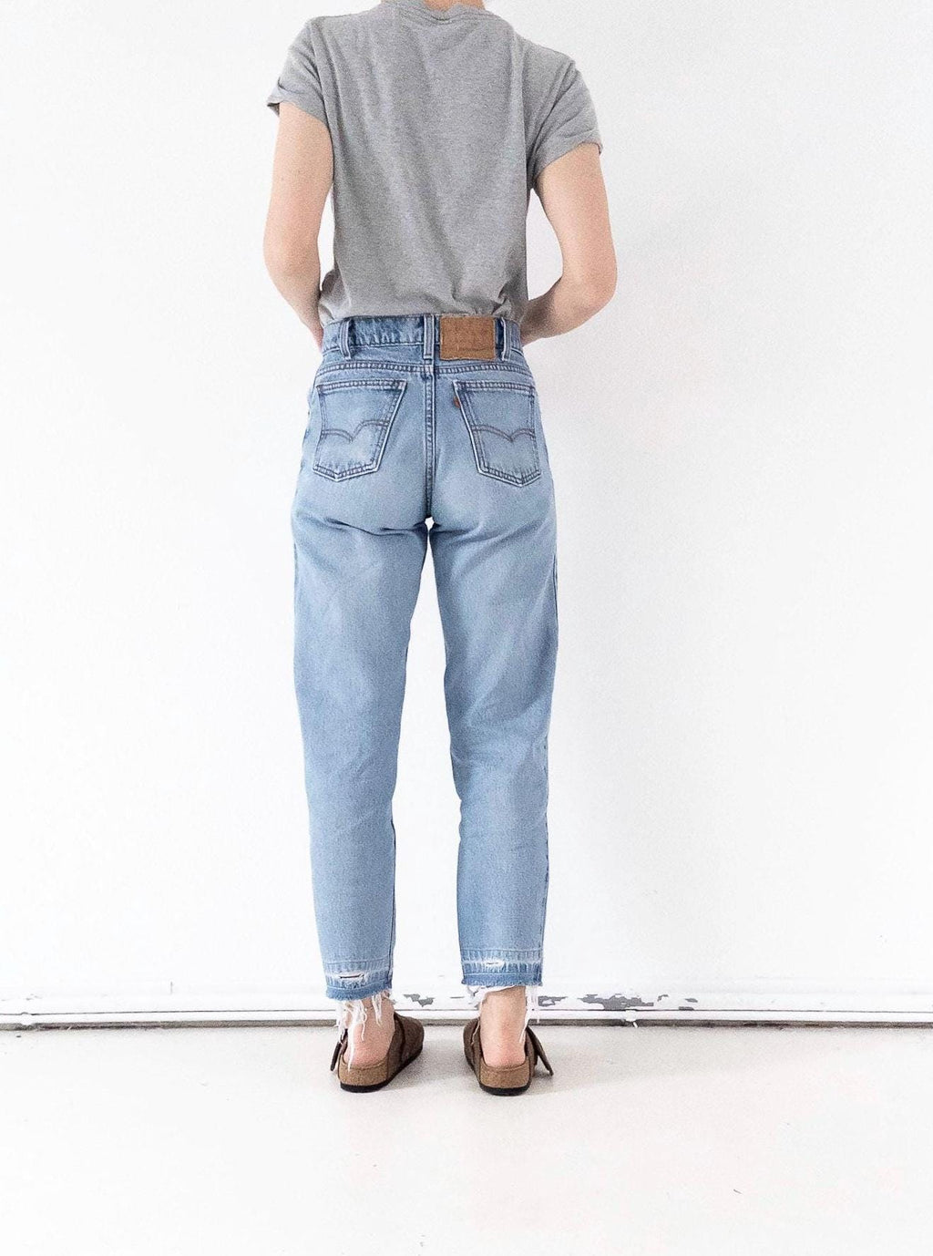Levis 550 W27 L29 Orange Tab Faded Light Blue Denim Distressed Relaxed Dad Jeans 90s Vintage