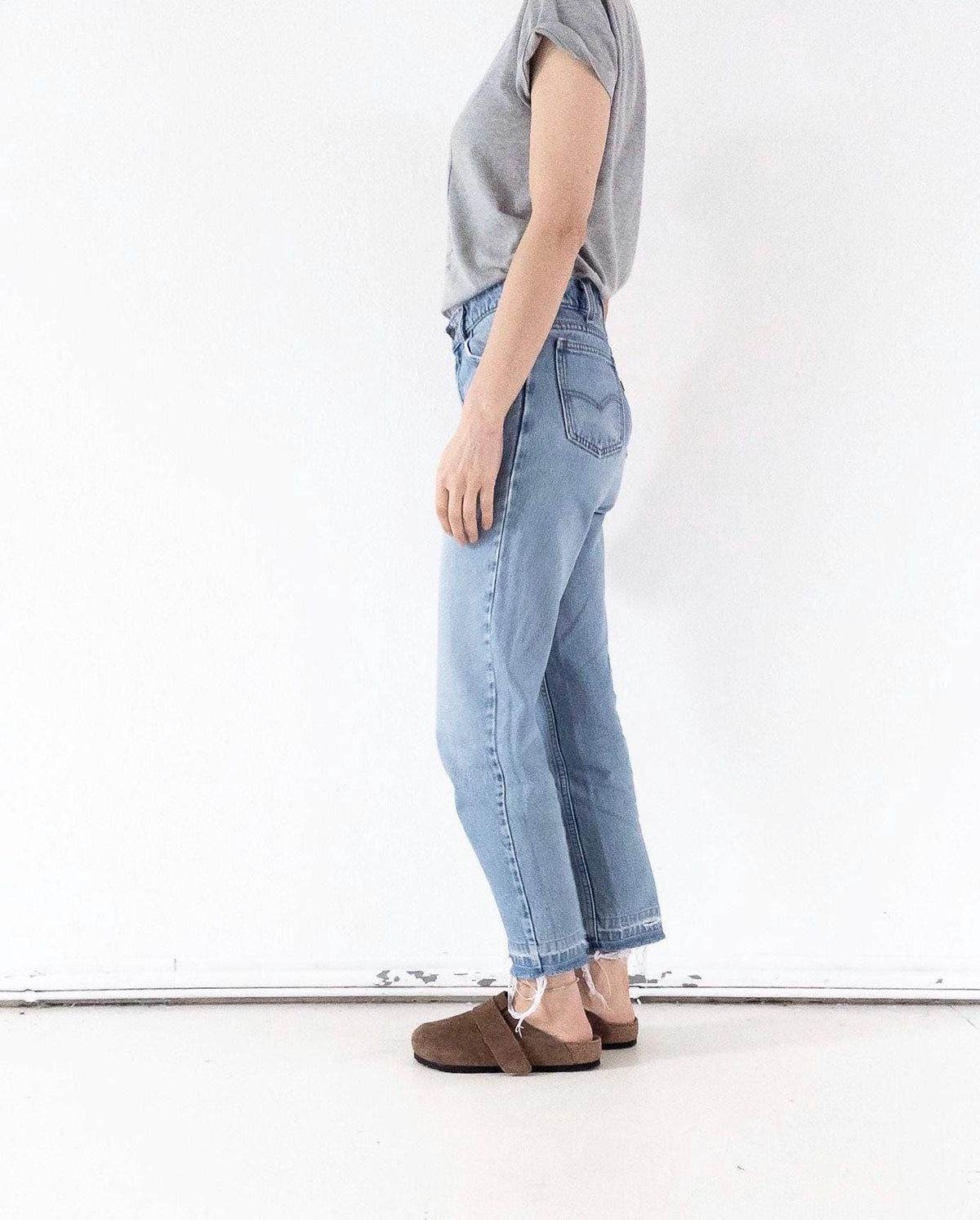 Levis 550 W27 L29 Orange Tab Faded Light Blue Denim Distressed Relaxed Dad Jeans 90s Vintage