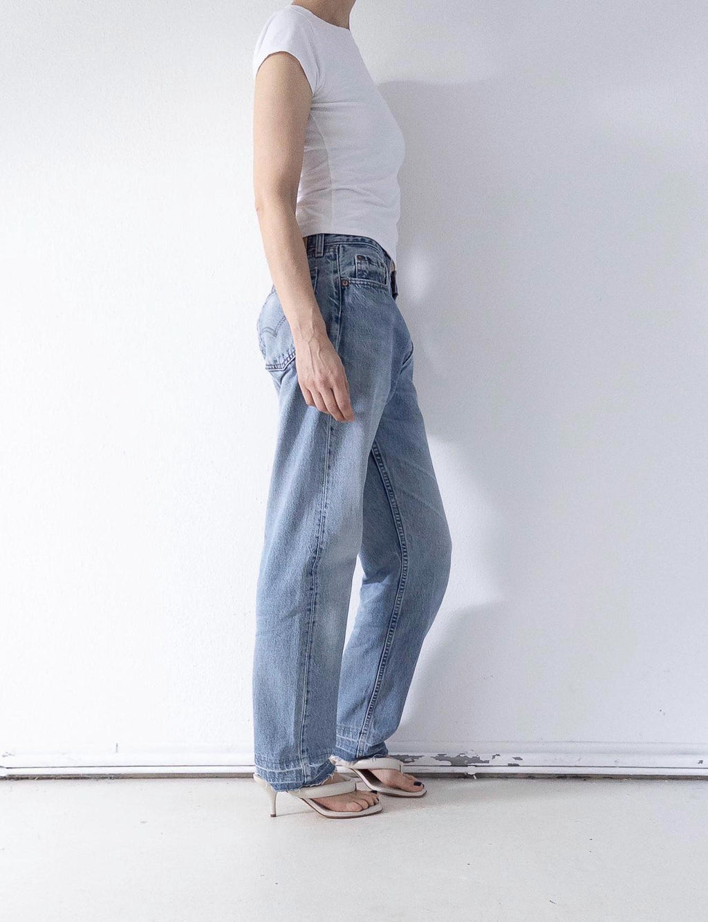 Levis 504 Jeans W30 L33 80s Vintage Faded Mid to Light Wash High Waist Relaxed Fit Loose Denim 1989