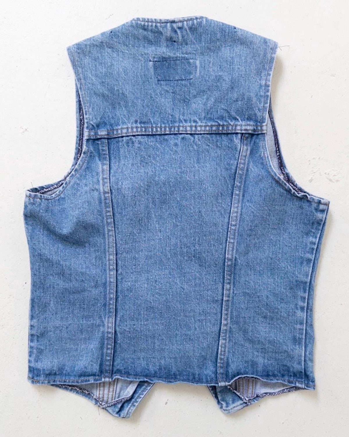 Levis Jeansweste S 70s Vintage Made in USA Faded Mid to Light Blue Orange Tab 1976