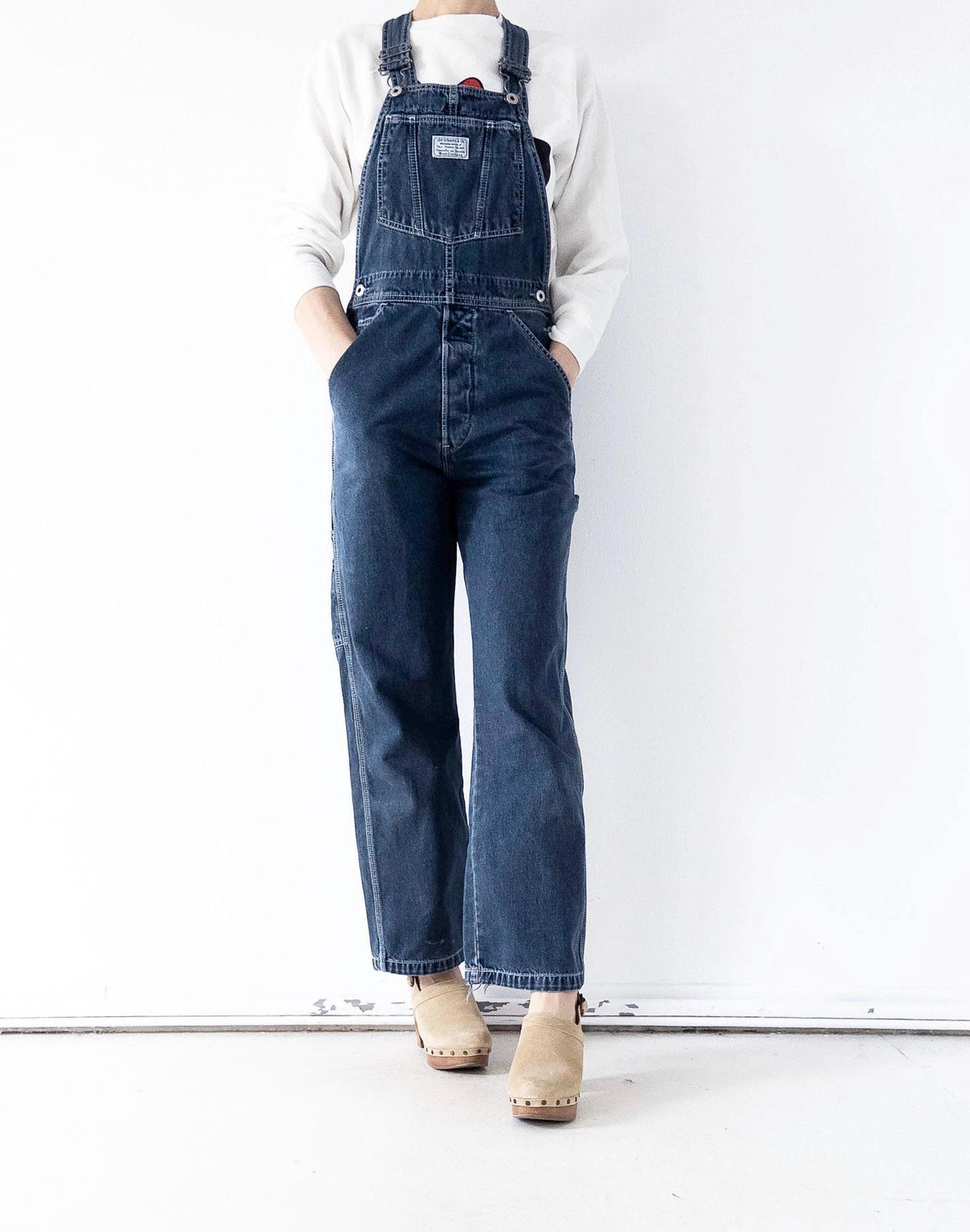 90s Vintage Levis Latzhose 665 S W26-27 Dark Blue Overall Relaxed Loose Fit Dungarees 1996
