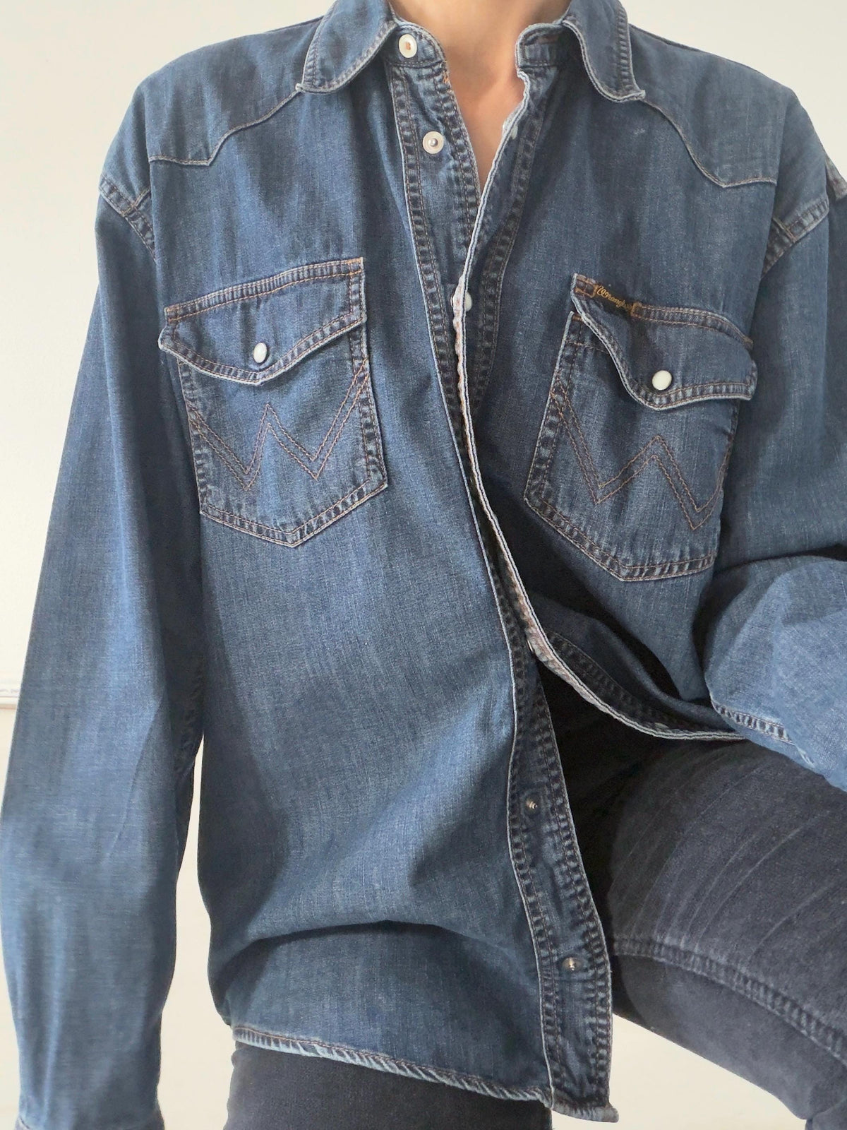 Wrangler Jeanshemd L 90s Vintage Faded Dark Blue Blue Oversized Denim Shirt