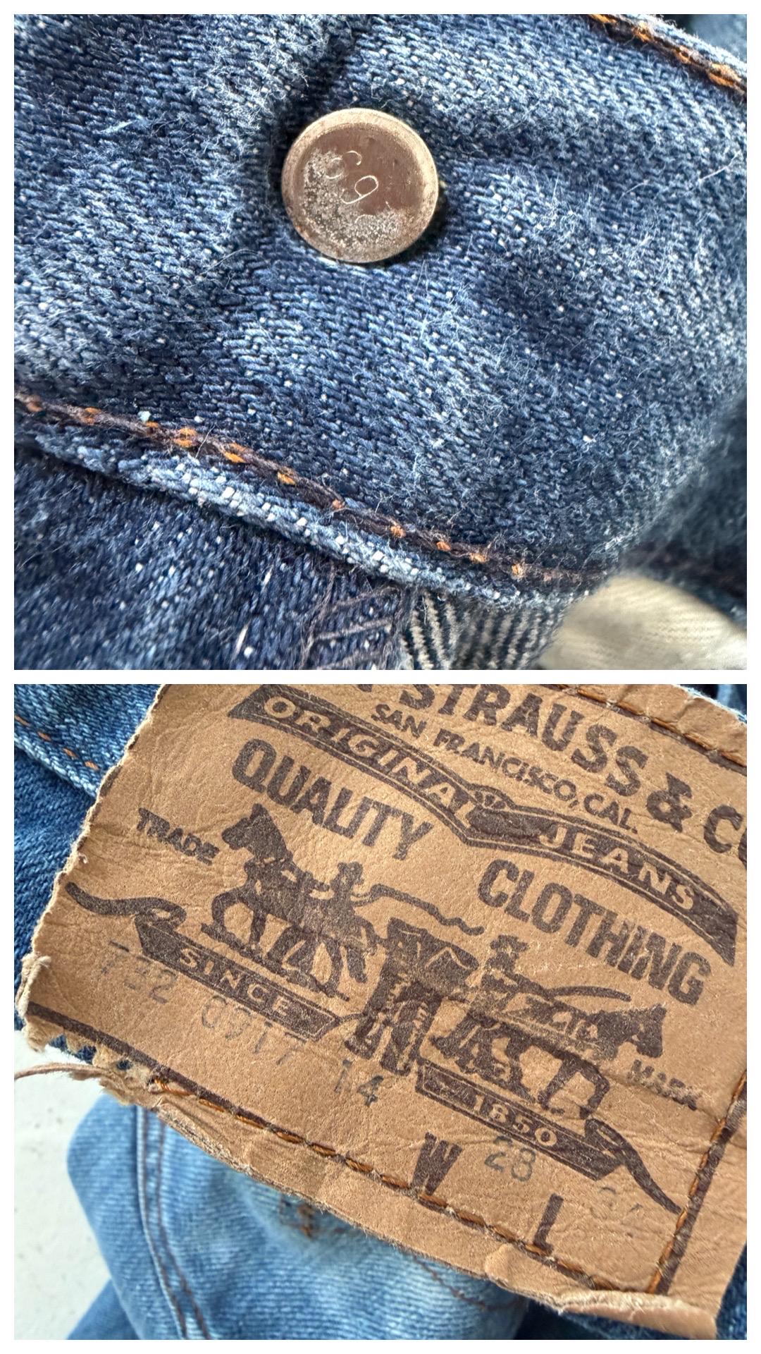Levis 732 Flared Jeans W24 L29 Made in UK 70s Vintage Faded Dark Blue Bellbottoms