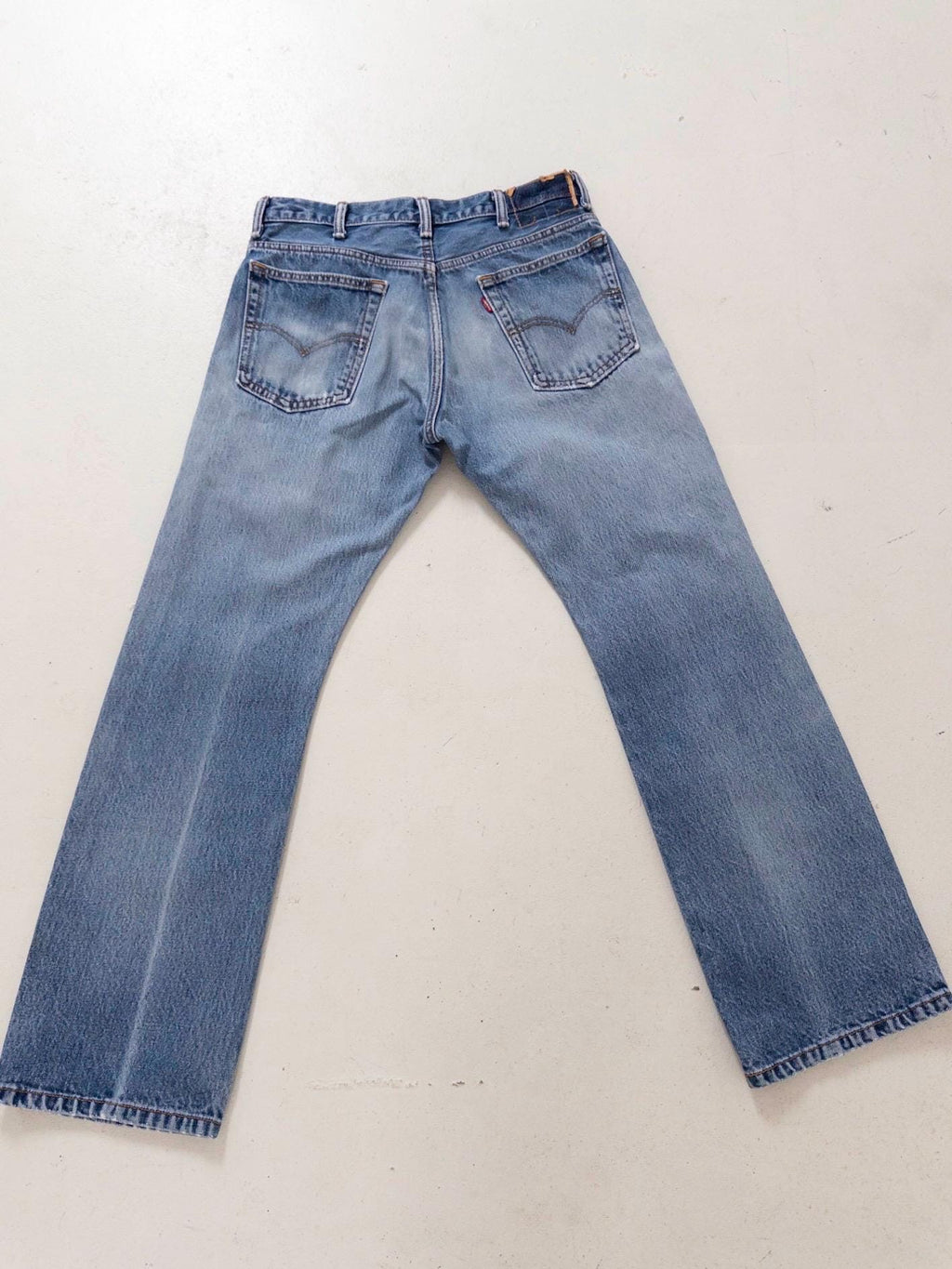 Levis 517 Flared Jeans W31 L32 90s 00s Vintage Thrashed Distressed Faded Mid Blue Boot Cut Denim