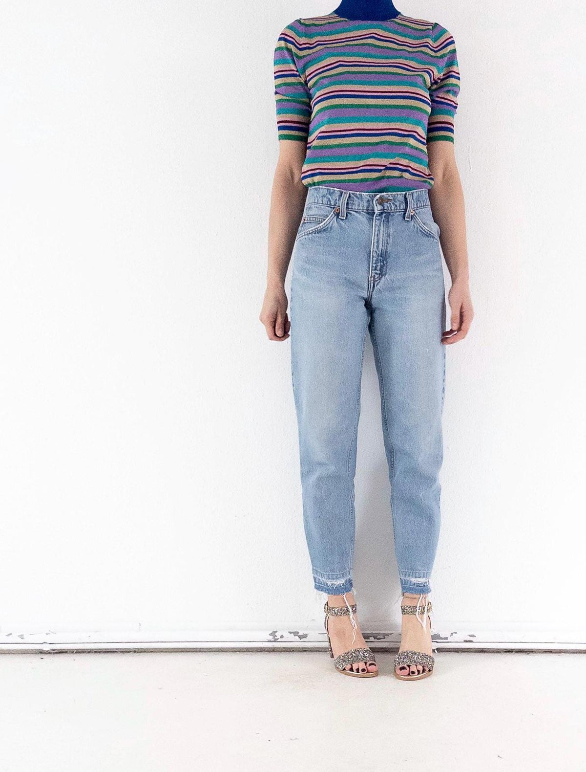 Levis 550 W27 L29 Orange Tab Faded Light Blue Denim Distressed Relaxed Dad Jeans 90s Vintage