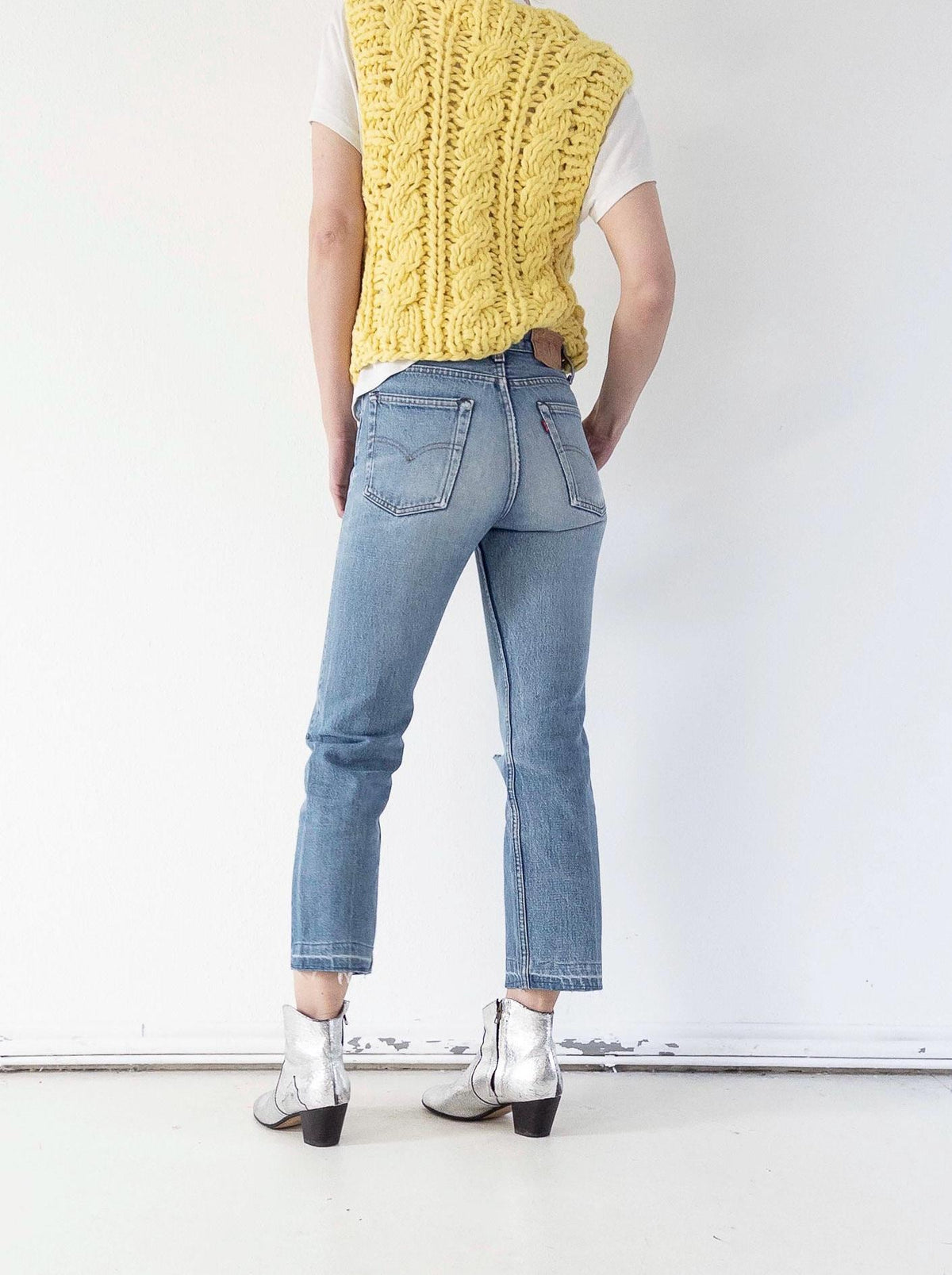 Vintage Levis 701  Jeans W24/25 L28 | 1983 | Made in USA | Red Tab | Button Fly | Patched 80s Denim |