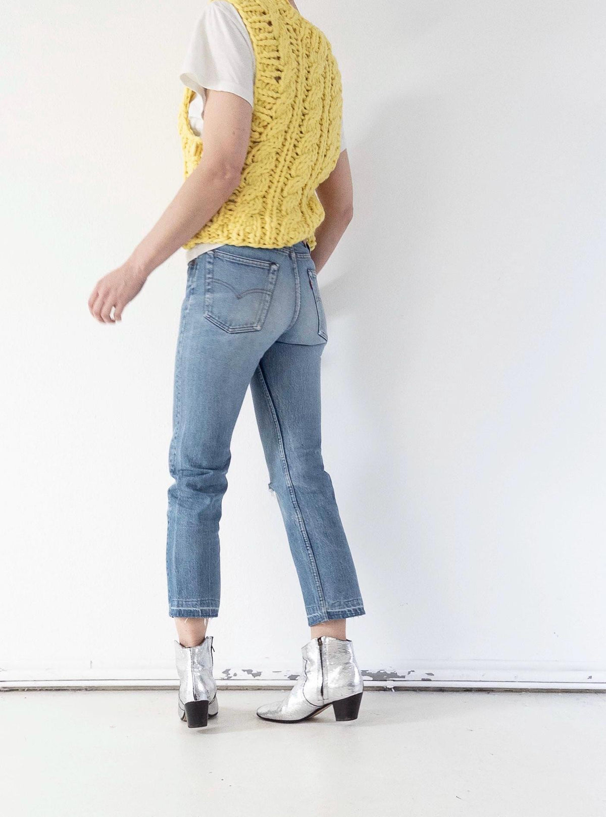Vintage Levis 701  Jeans W24/25 L28 | 1983 | Made in USA | Red Tab | Button Fly | Patched 80s Denim |