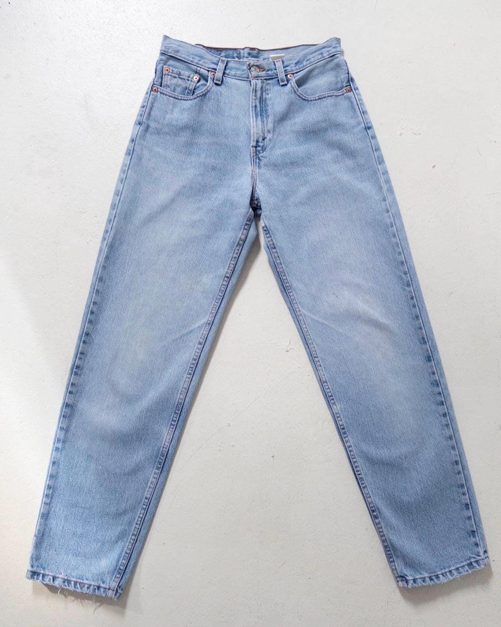 Levis 560 W31 L34 Made in USA 90s Vintage Faded Light Blue Loose Fit Denim
