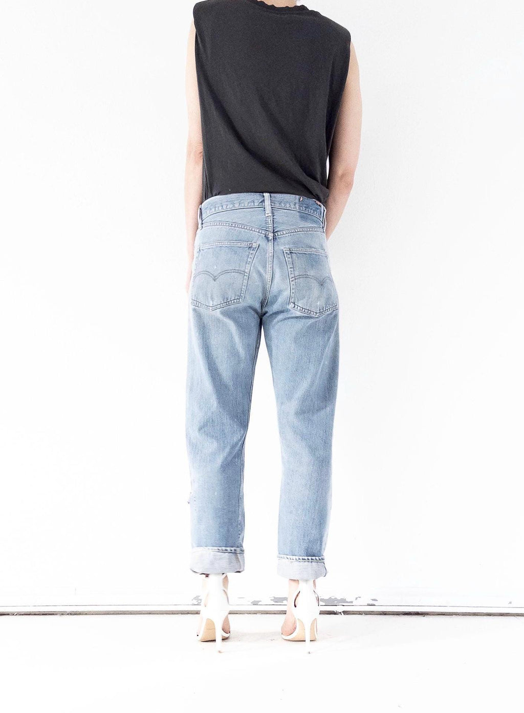 Levis 501 Selvedge W29 Jeans 60s Vintage Made in USA Redline Single Stitch Button Stamp 6 Thrashed Distressed Light Blue Denim