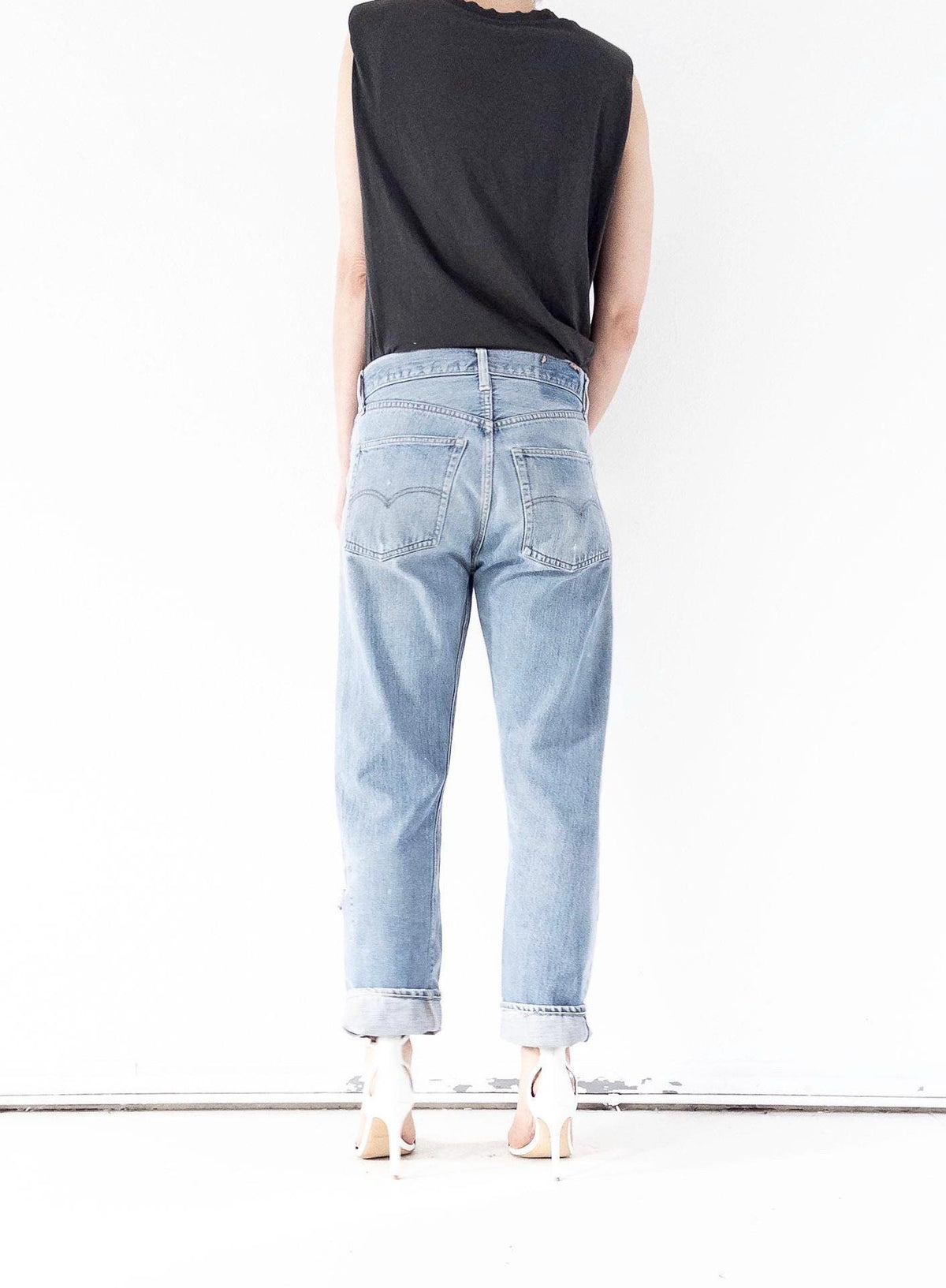 Levis 501 Selvedge W29 Jeans 60s Vintage Made in USA Redline Single Stitch Button Stamp 6 Thrashed Distressed Light Blue Denim