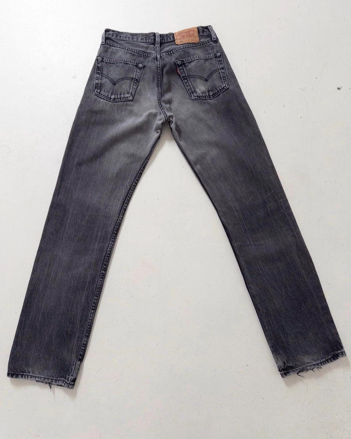 Levis 501 W28 L32 90s Vintage Made in Poland Faded Black Soft Worn In Denim 1996