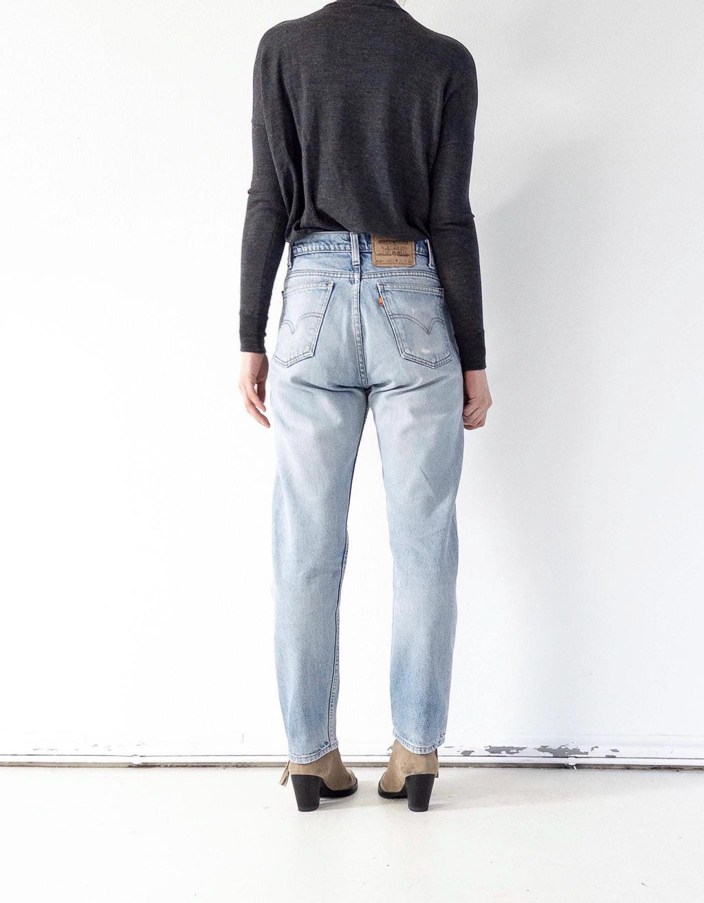 Levis 505 W29 L32 Thrashed Distressed Orange Tab Jeans 90s Vintage Made in USA Faded Light Blue Painter Denim 1996