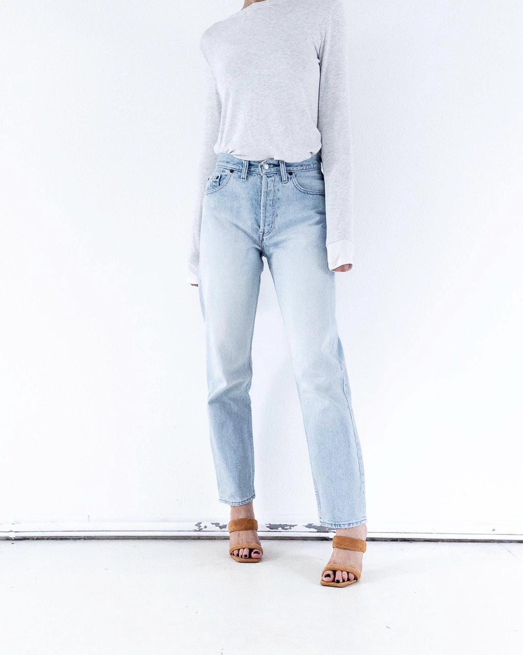 Vintage Levis 518 Jeans W27 | 90s Mid Waist Denim | Made in UK | Red Tab | Button Fly | Straight Leg