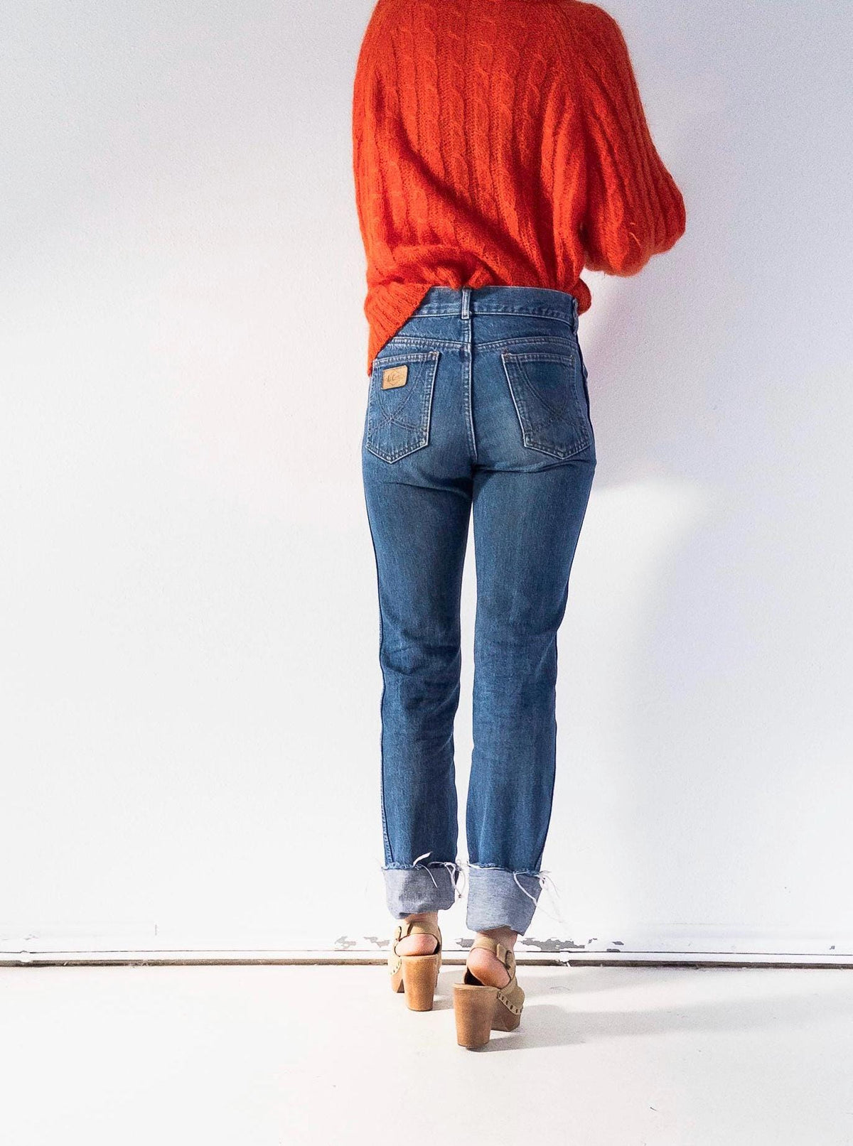 Lee Cooper W27 L34 70s 80s Vintage Faded Dark to Mid Blue Straight Leg Jeans 1980 Made in UK