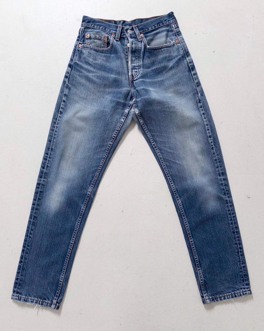 Levis 598 W25 L32 90s Vintage Faded Mid Blue Button Fly Denim Made in UK 1995