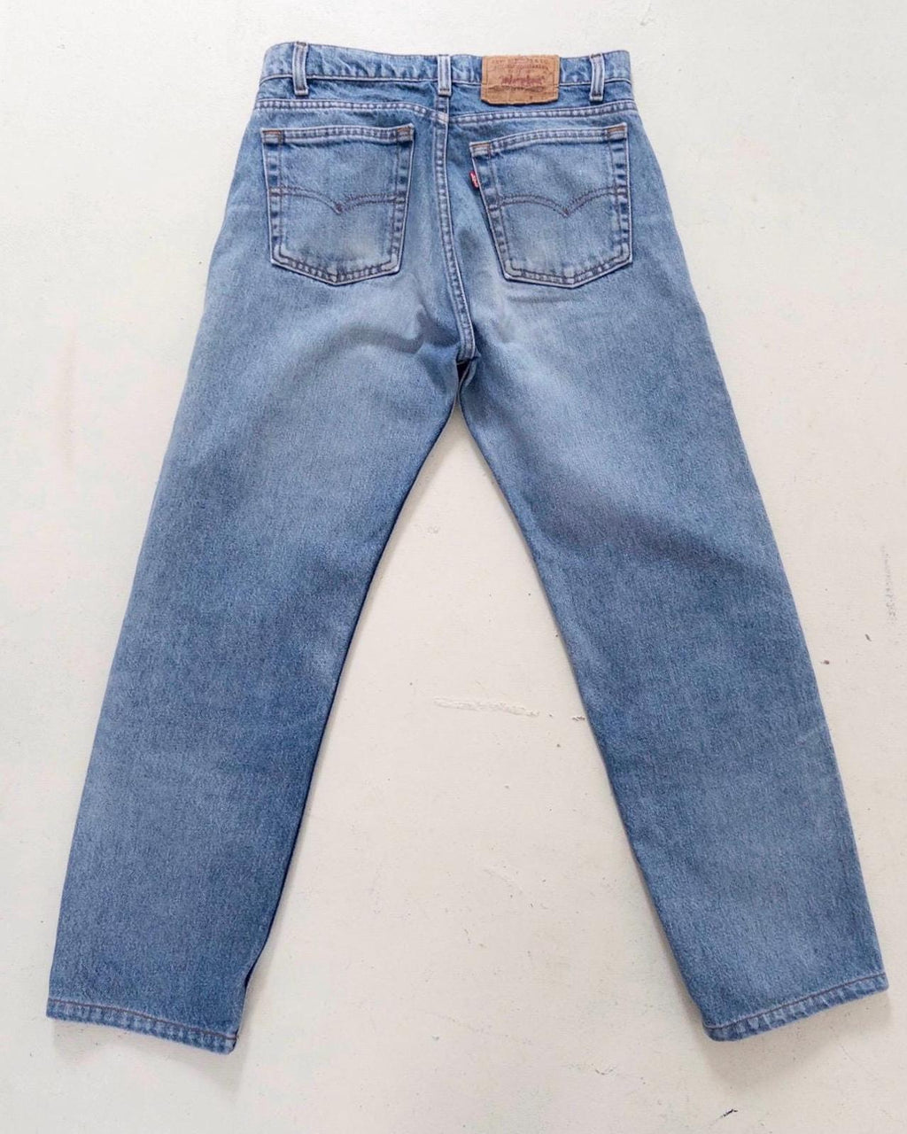 Levis 505 W29 L29 90s Vintage Made in USA Faded Mid To Light Blue Denim 1996