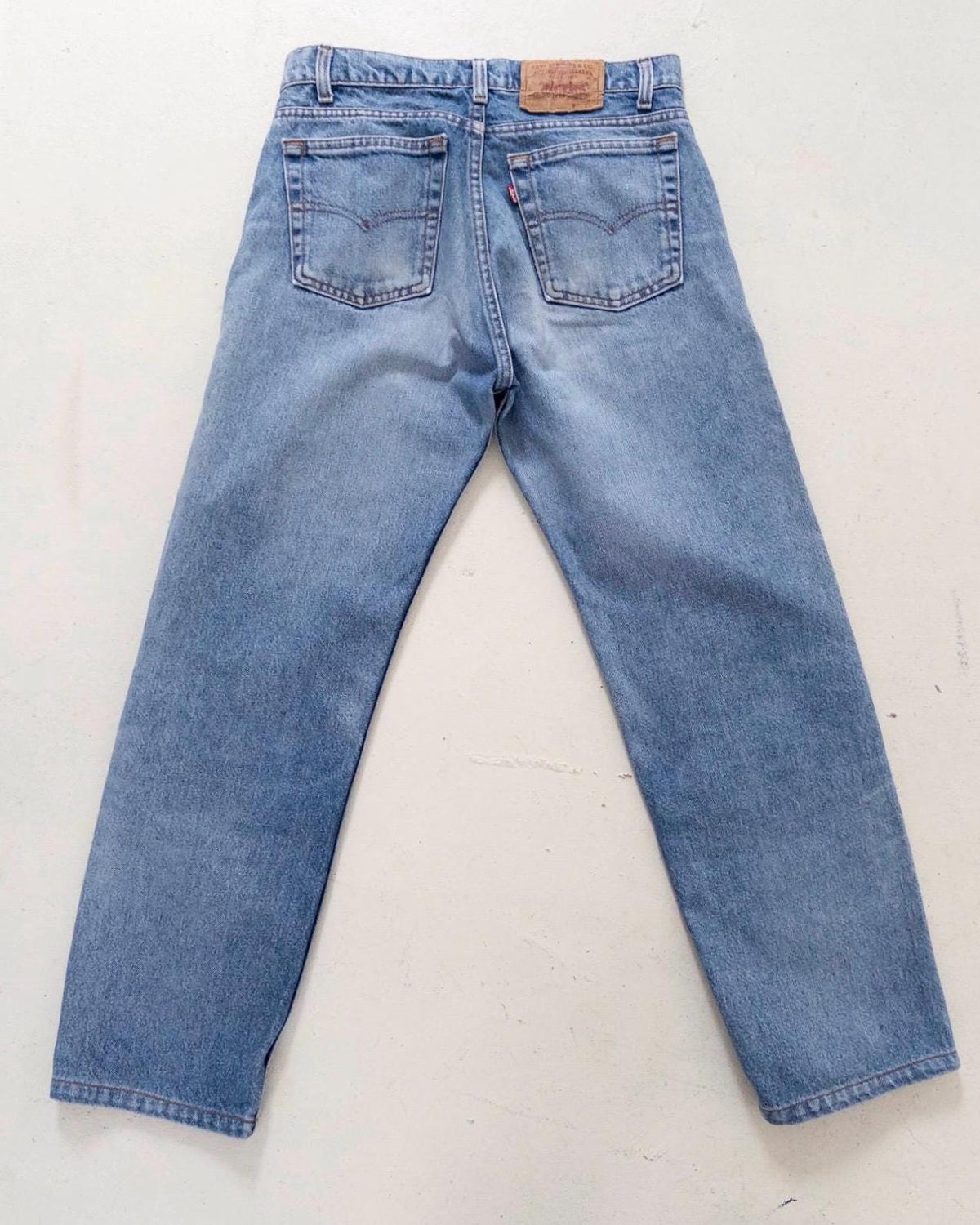 Levis 505 W29 L29 90s Vintage Made in USA Faded Mid To Light Blue Denim 1996