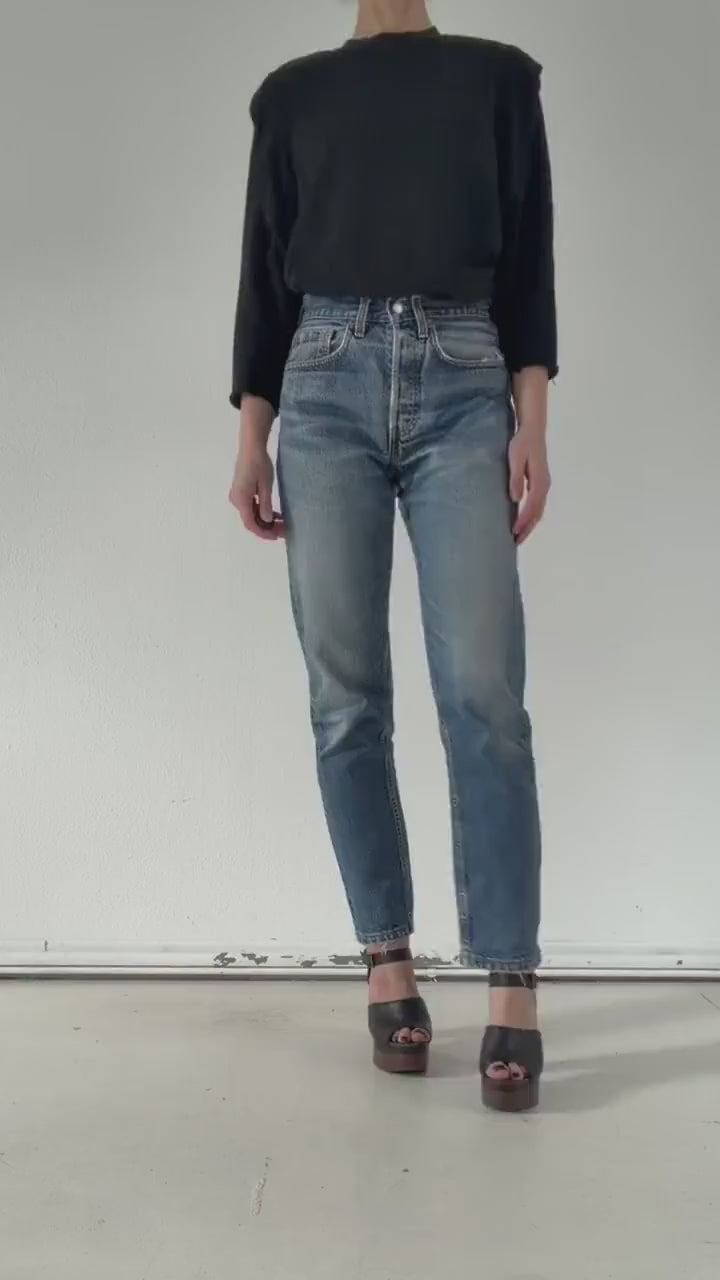 Levis 598 W25 L32 90s Vintage Faded Mid Blue Button Fly Denim Made in UK 1995