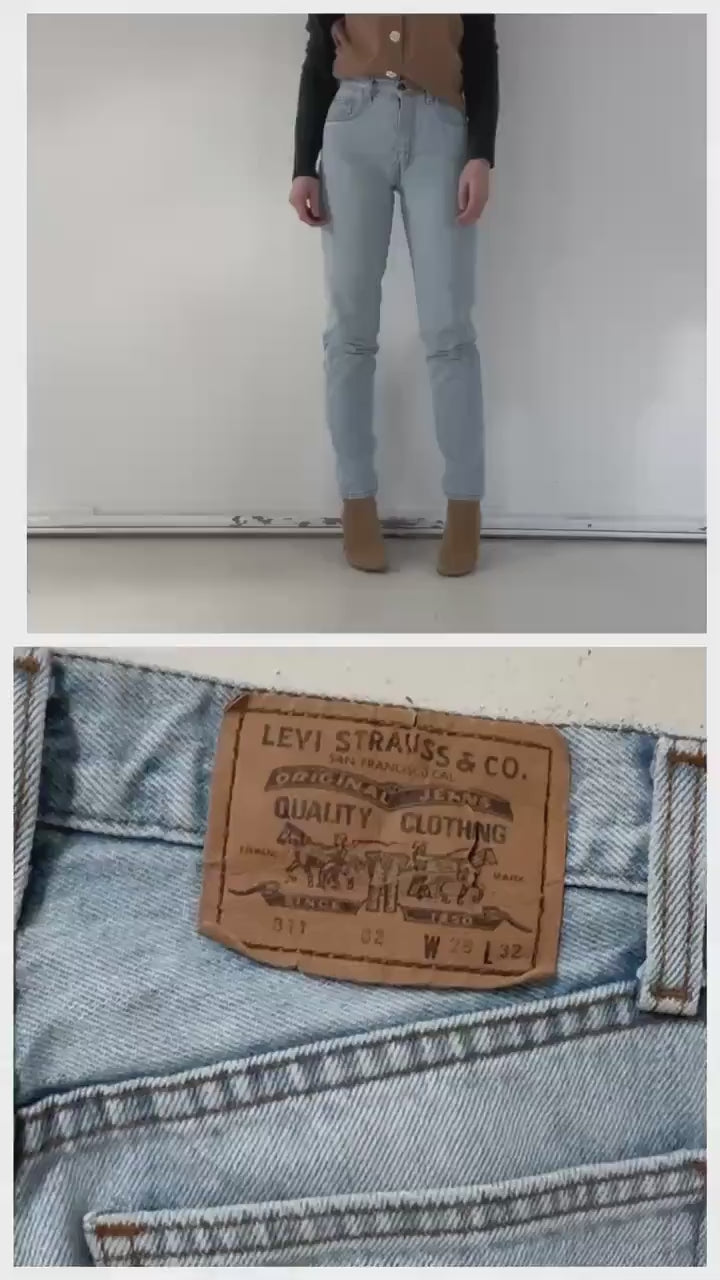 Gr. 25 - 26 Levis 811 Jeans 90s Vintage Made in Turkey