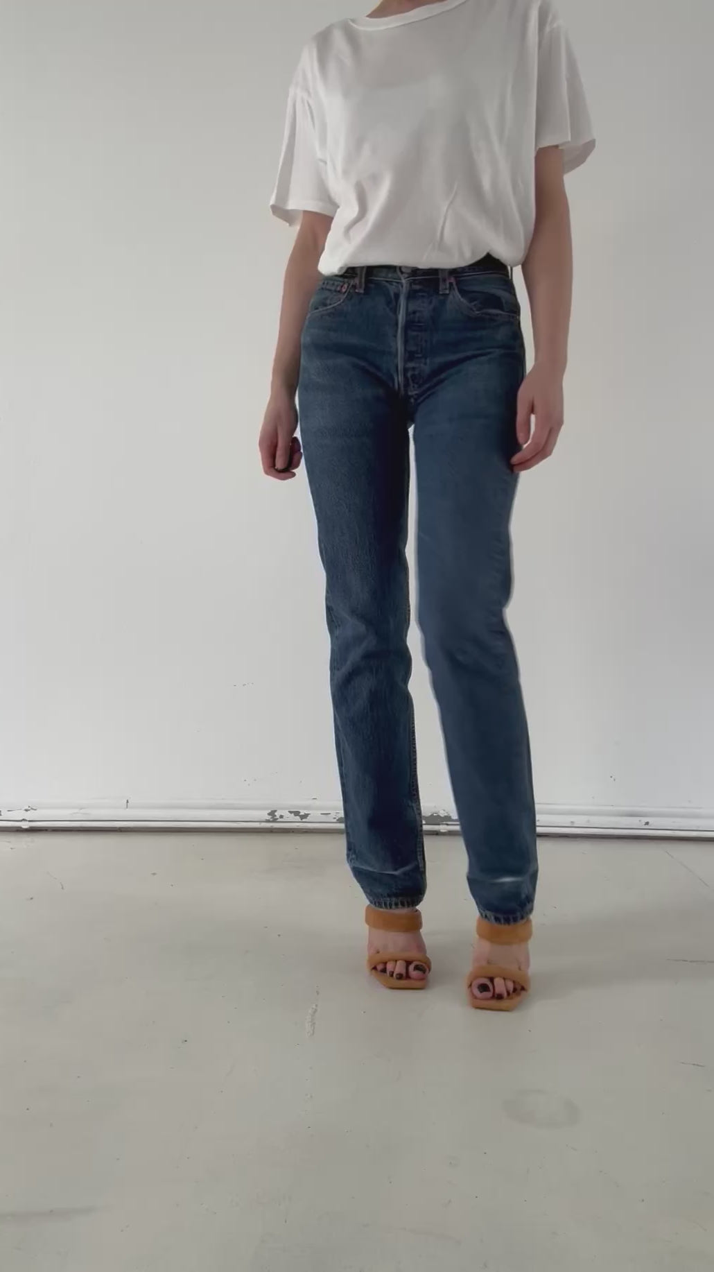 W26 Levis 501 90s Vintage