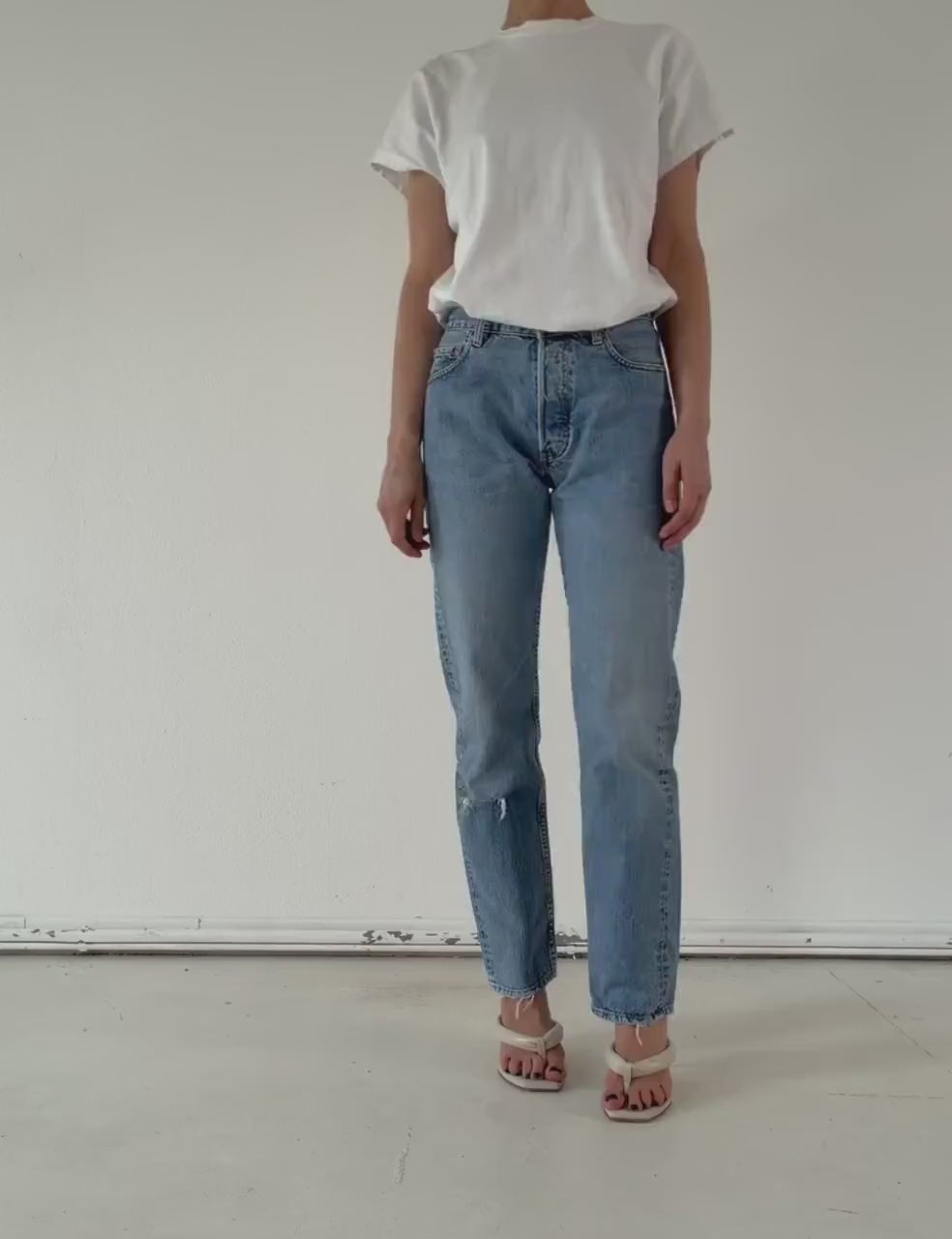 Levis 517 Jeans W26 90s Vintage Mid Blue Button Fly Distressed Denim 1994