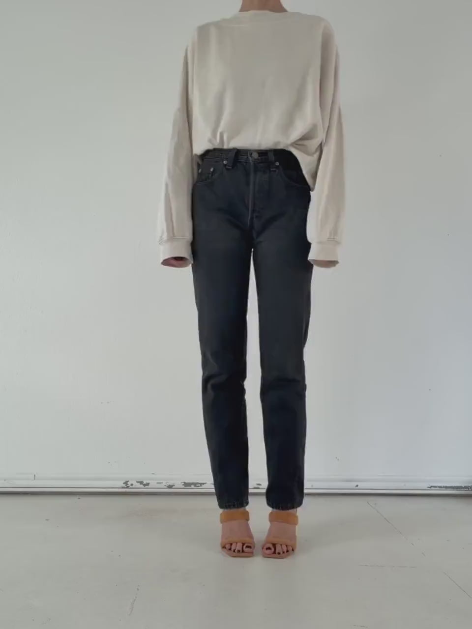 Levis 501 Jeans W27 L33 90s Vintage Black Faded Denim 1996