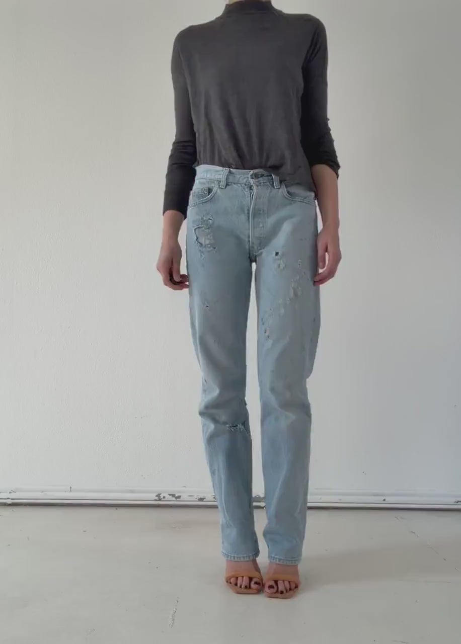 Vintage Levis 501 W28 L35 80s Denim Made in USA Distressed Faded Light Blue Jeans 1987