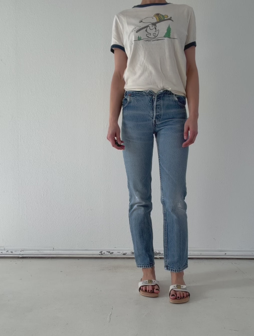 Levis 301 Jeans W23 W24 L30 80s Vintage Made in USA Button Fly Faded Mid Blue Denim 1980